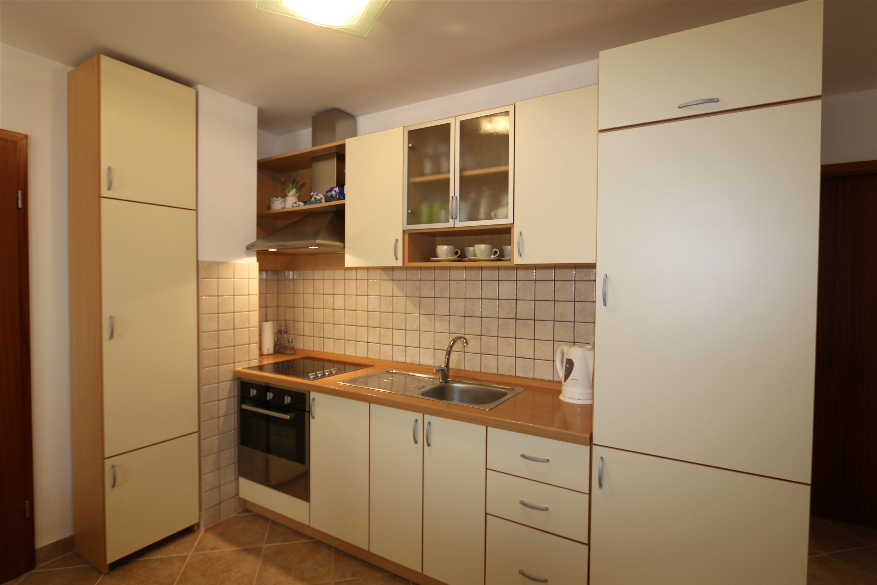 Apartment Bensak 10036-A1