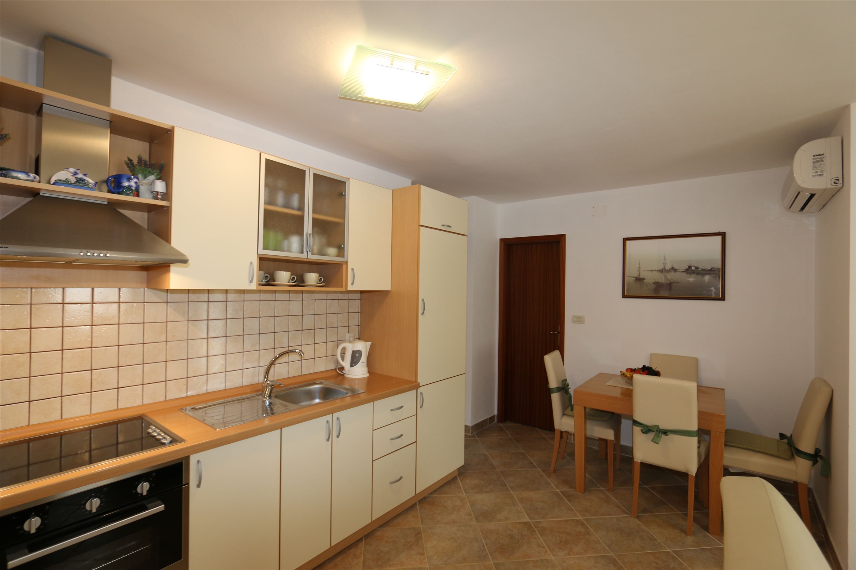 Apartment Bensak 10036-A1