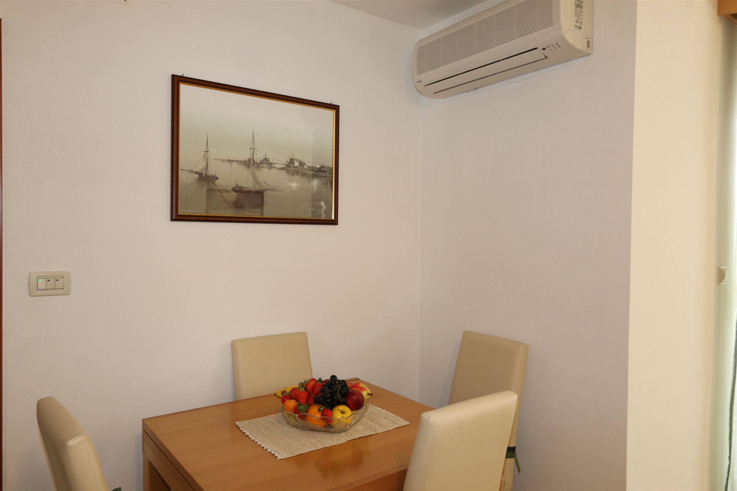 Apartment Bensak 10036-A1