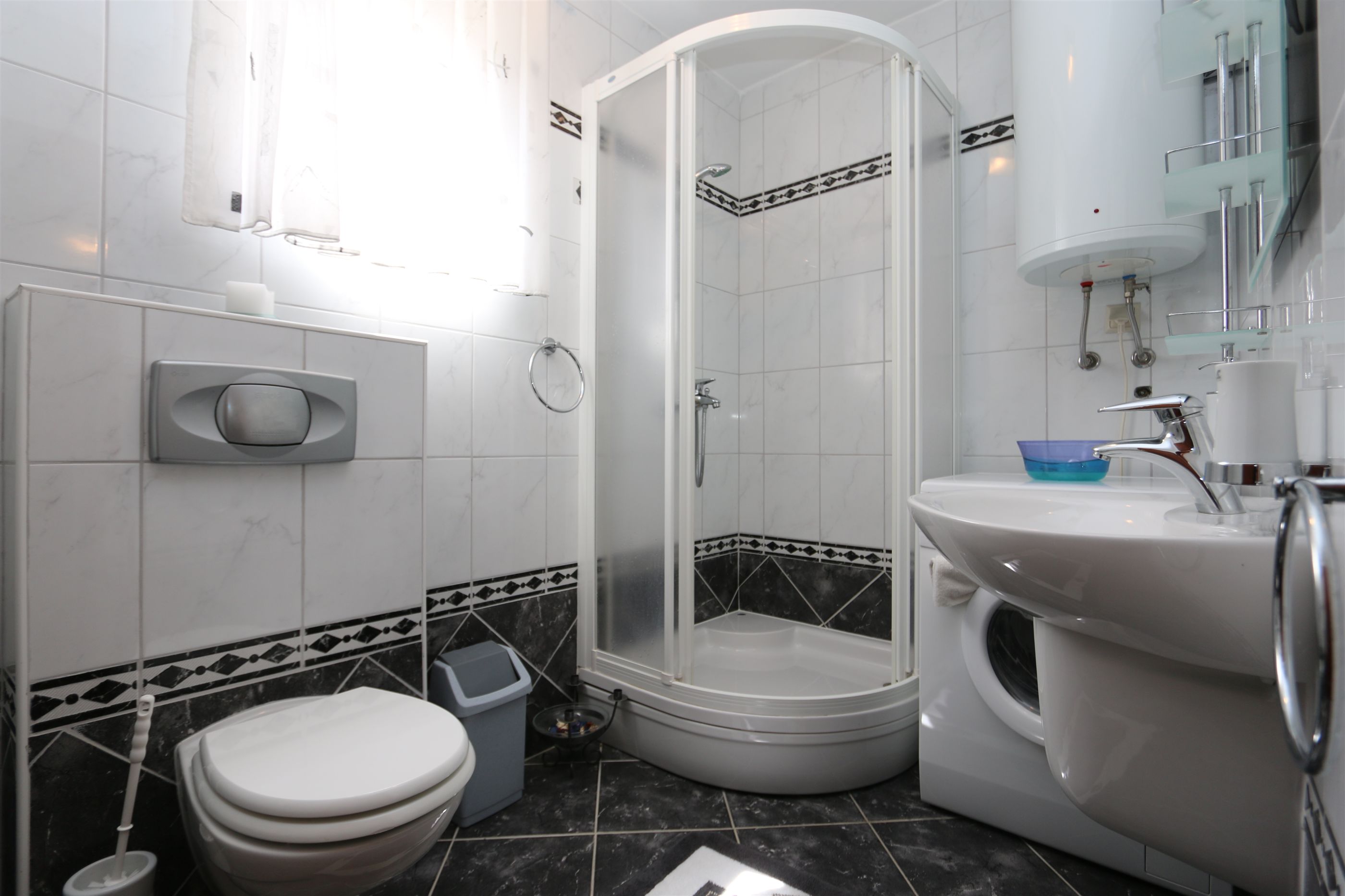 Apartment Bensak 10036-A1