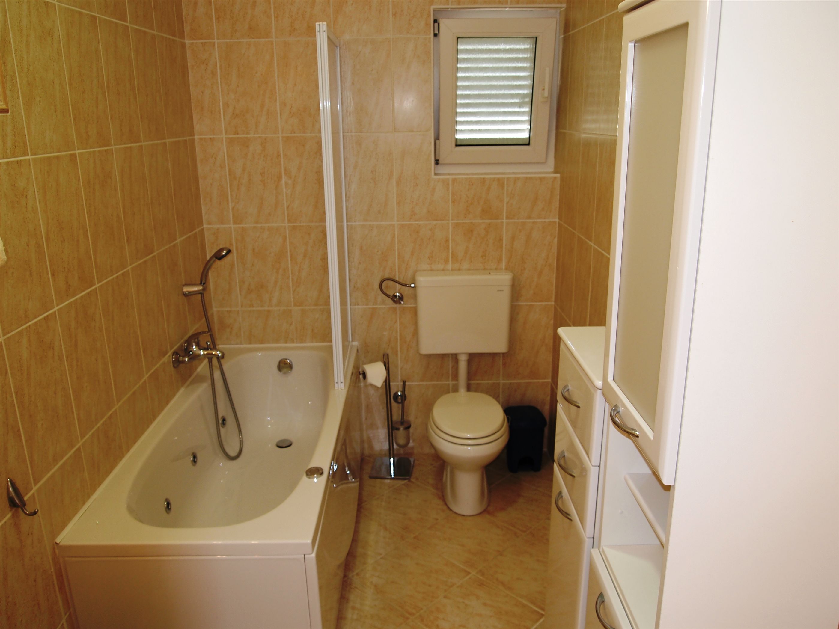 House FRLAN 10056-K1
