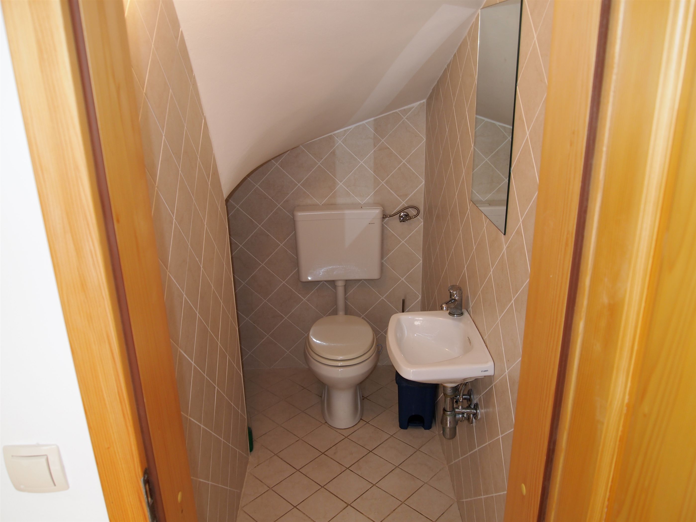 House FRLAN 10056-K1