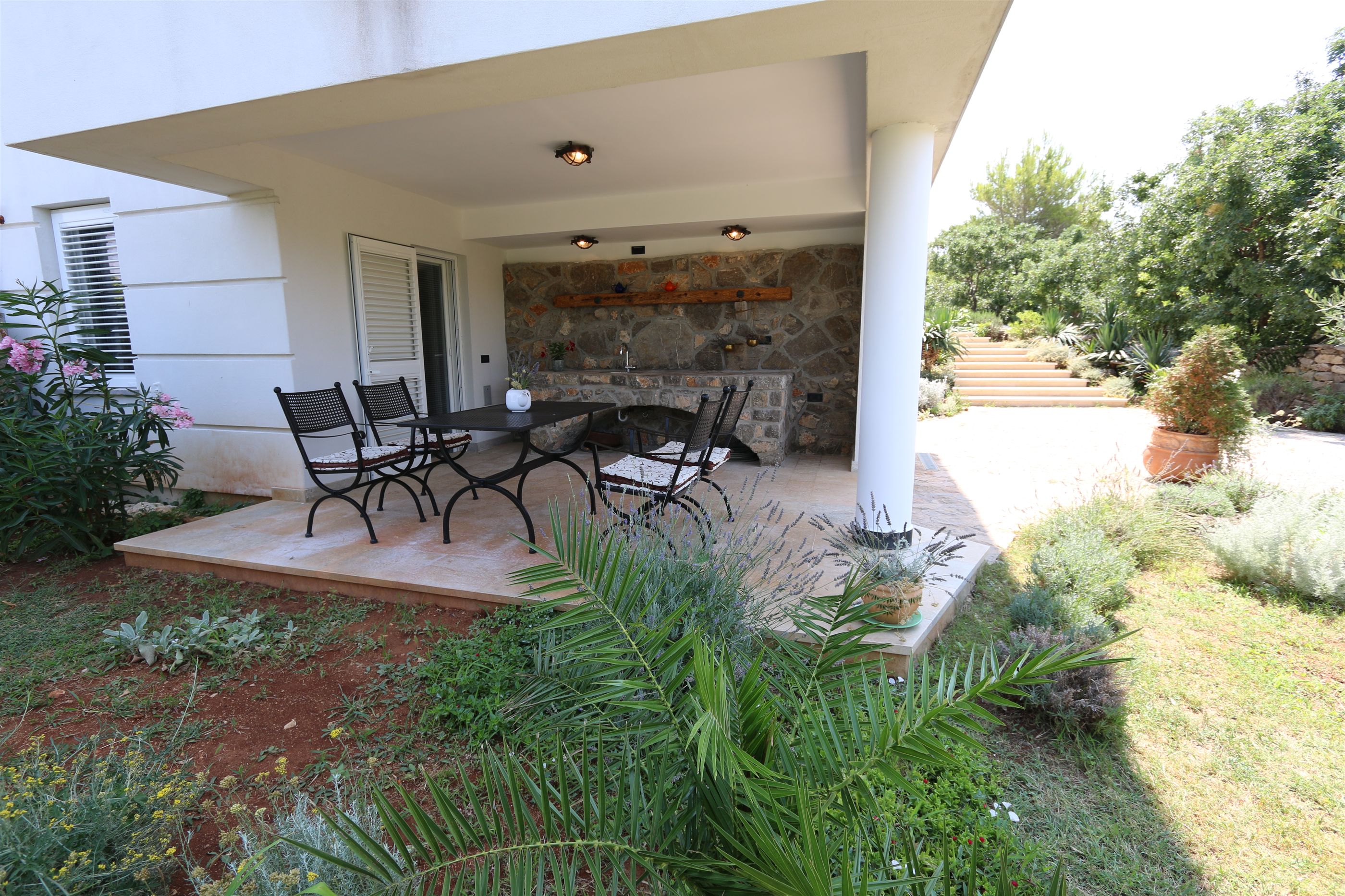 Villa Tripalo 10074-K1