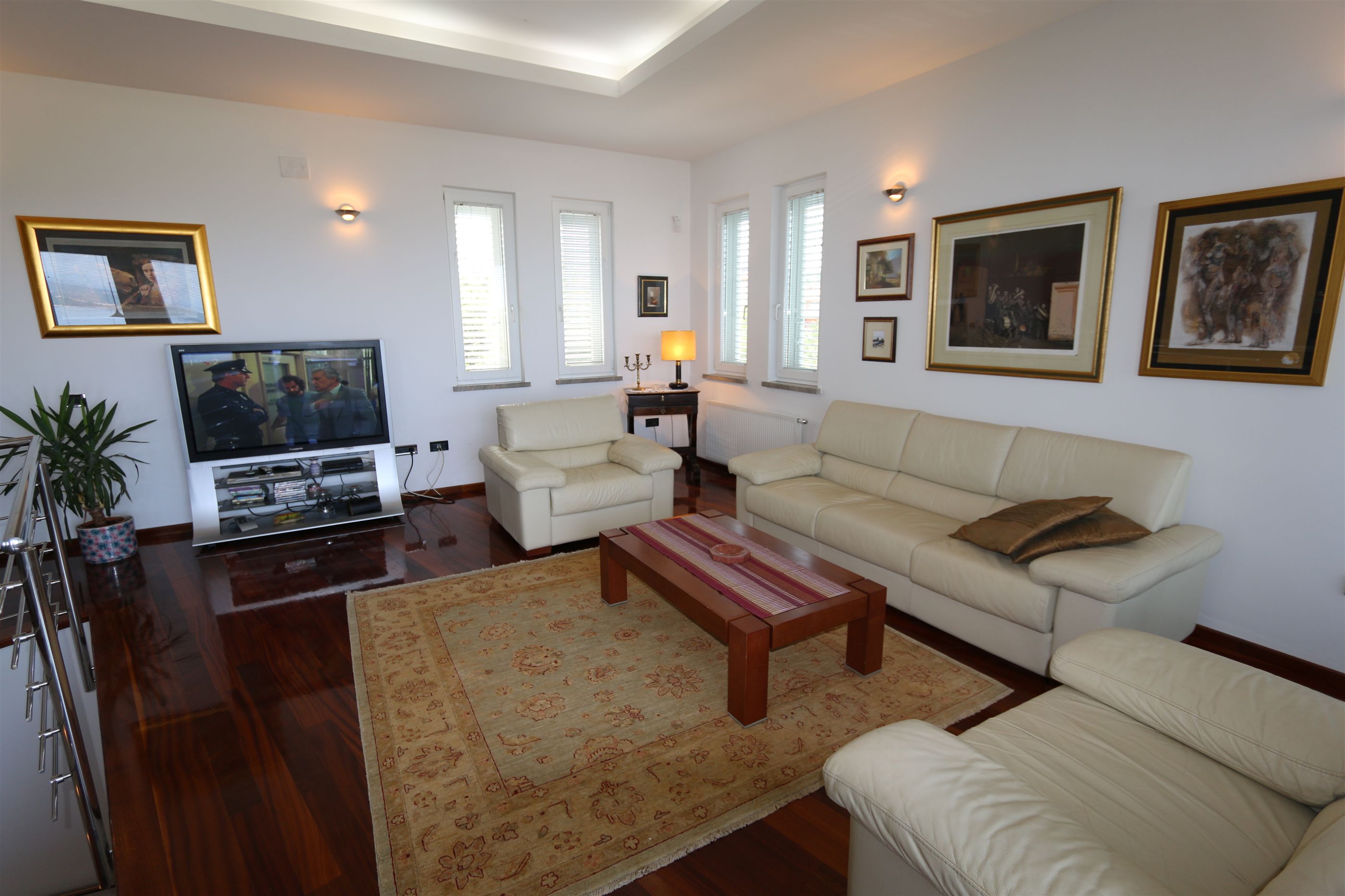 Villa Tripalo 10074-K1