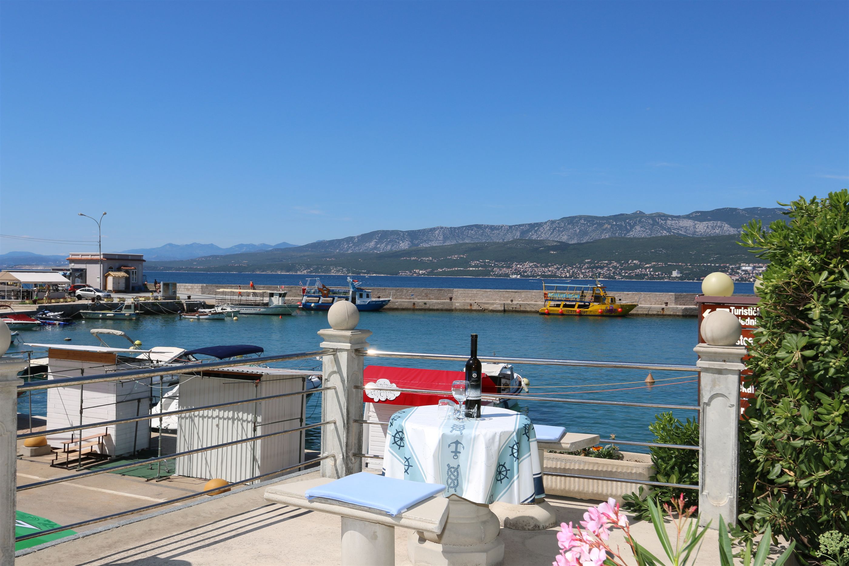 Apartments Jelenovic Ivana 10078-A1