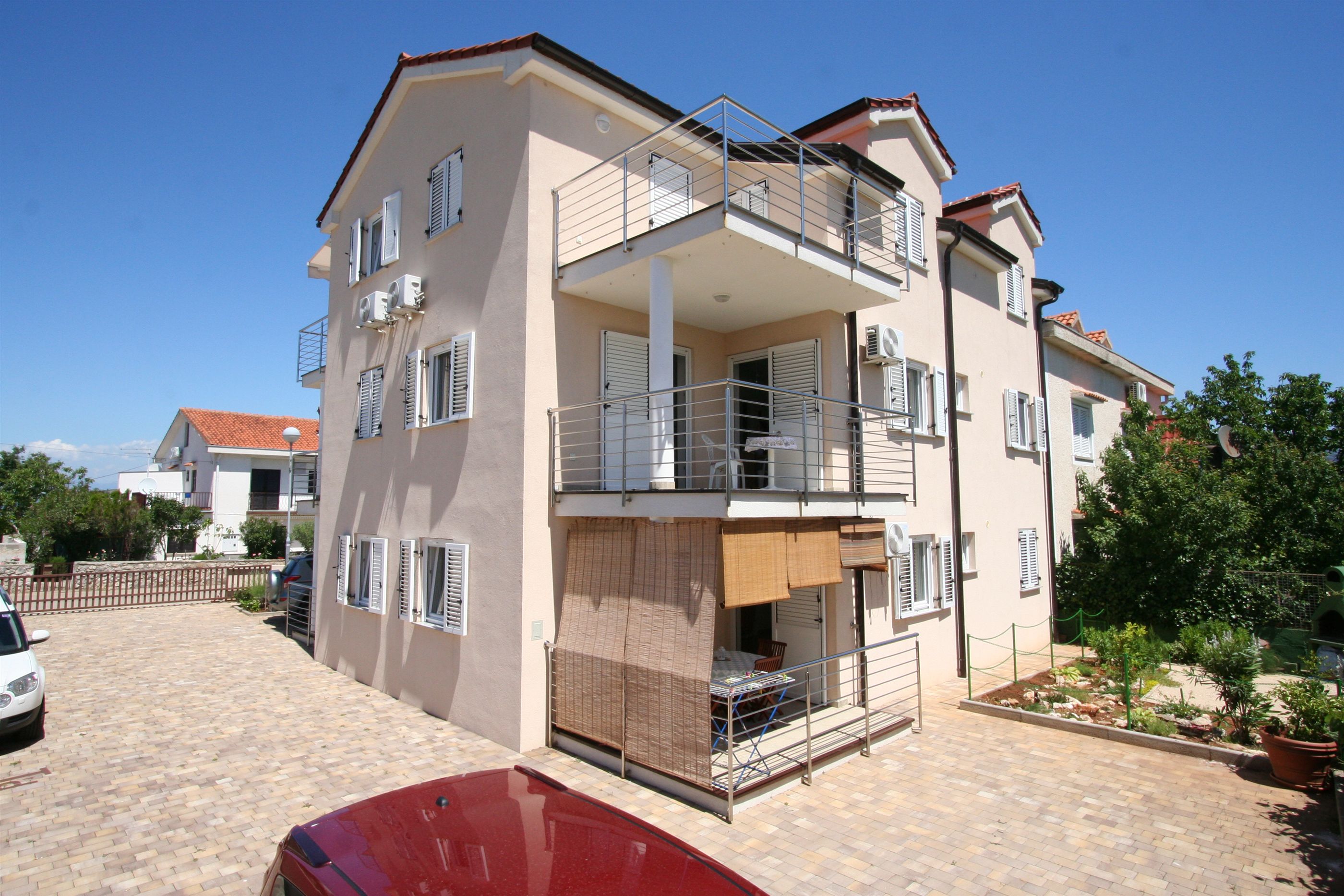 Apartment PAVLIC 60265-A1