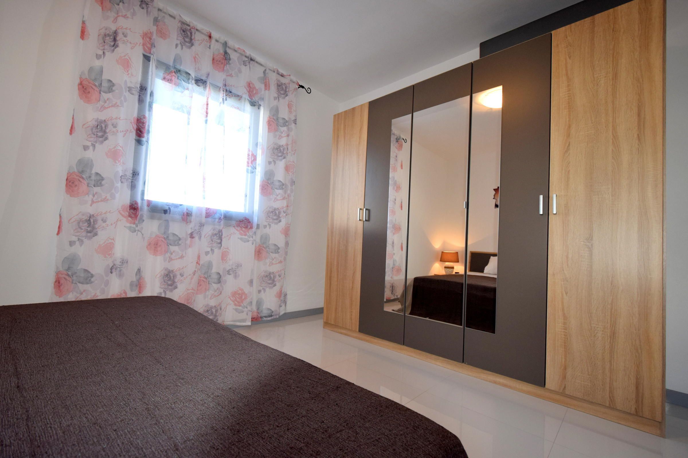 Apartment Helena 62129-A1