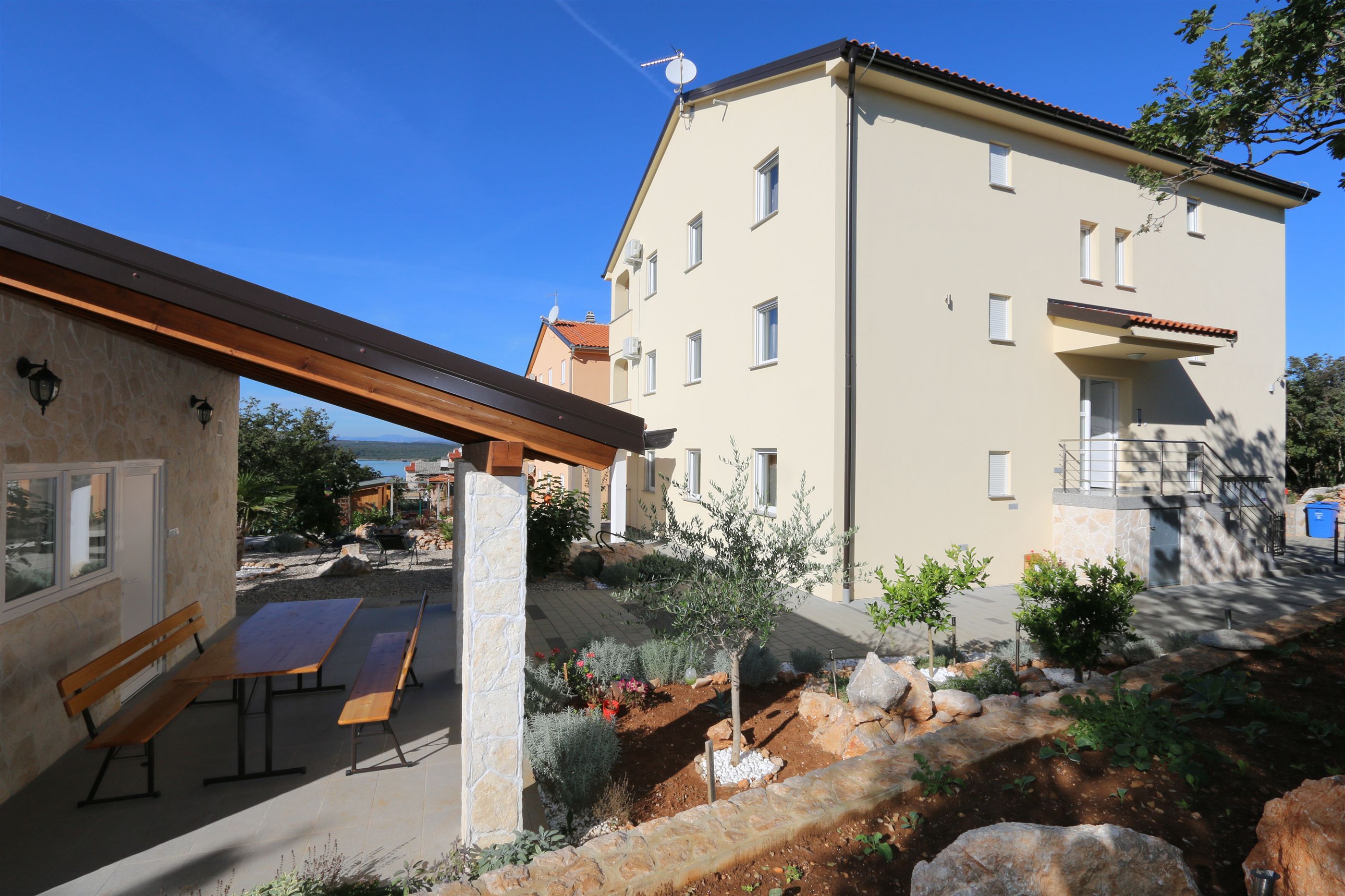 Apartments Rogic-Klimno 60268-A1