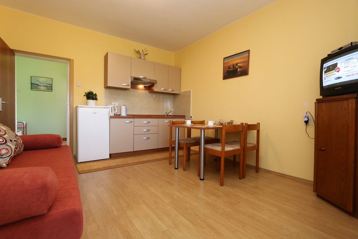 Apartment Mihajic M 10005-A1