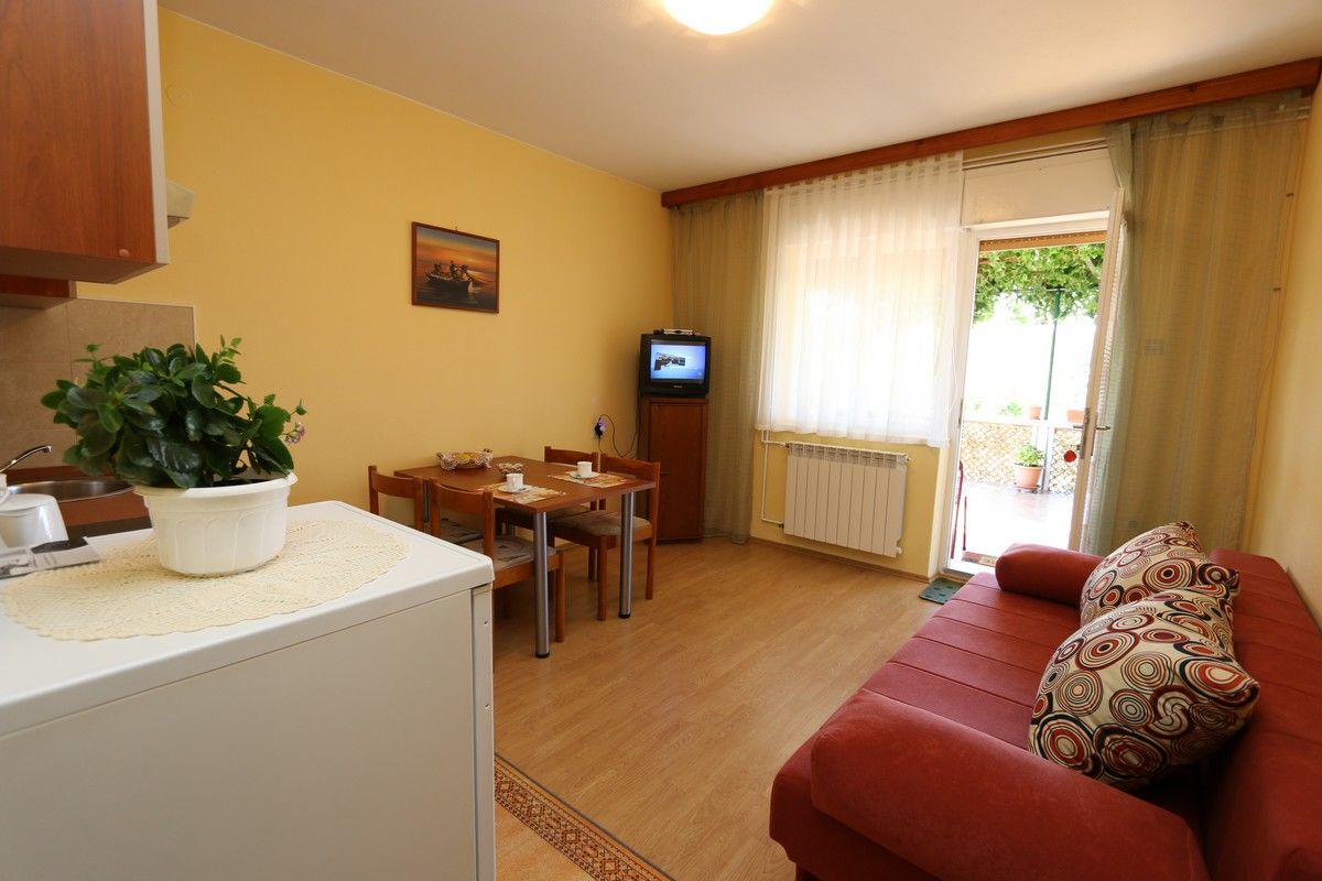 Apartment Mihajic M 10005-A1