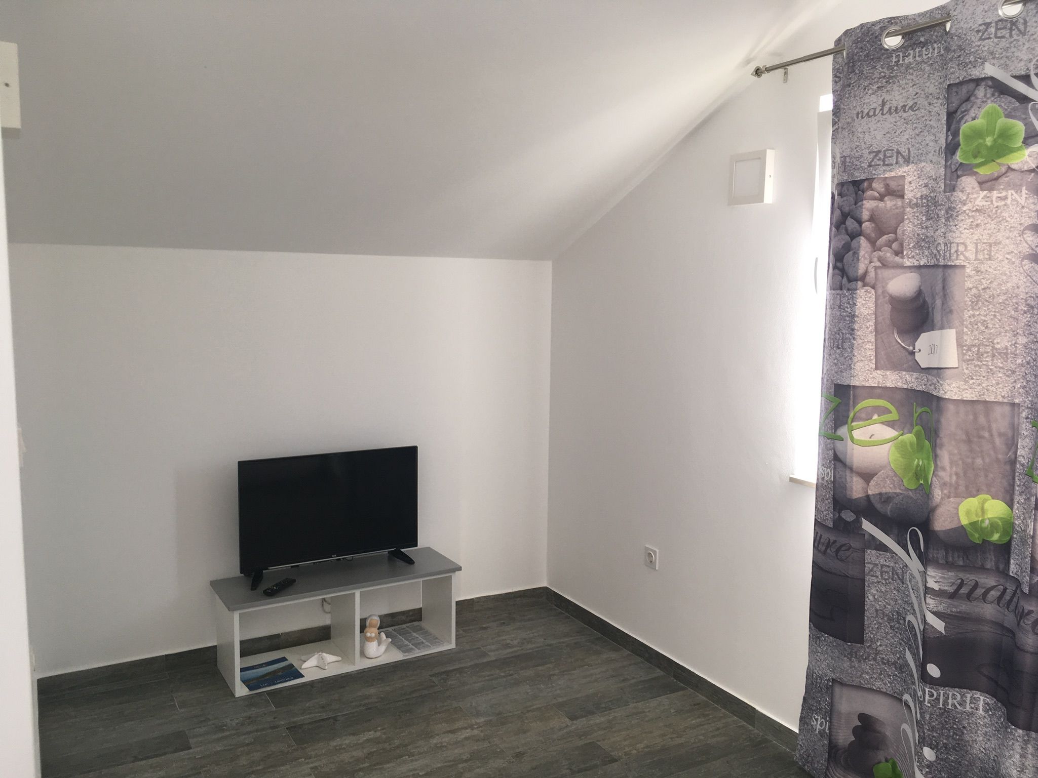 Apartments Suzana 32951-A4