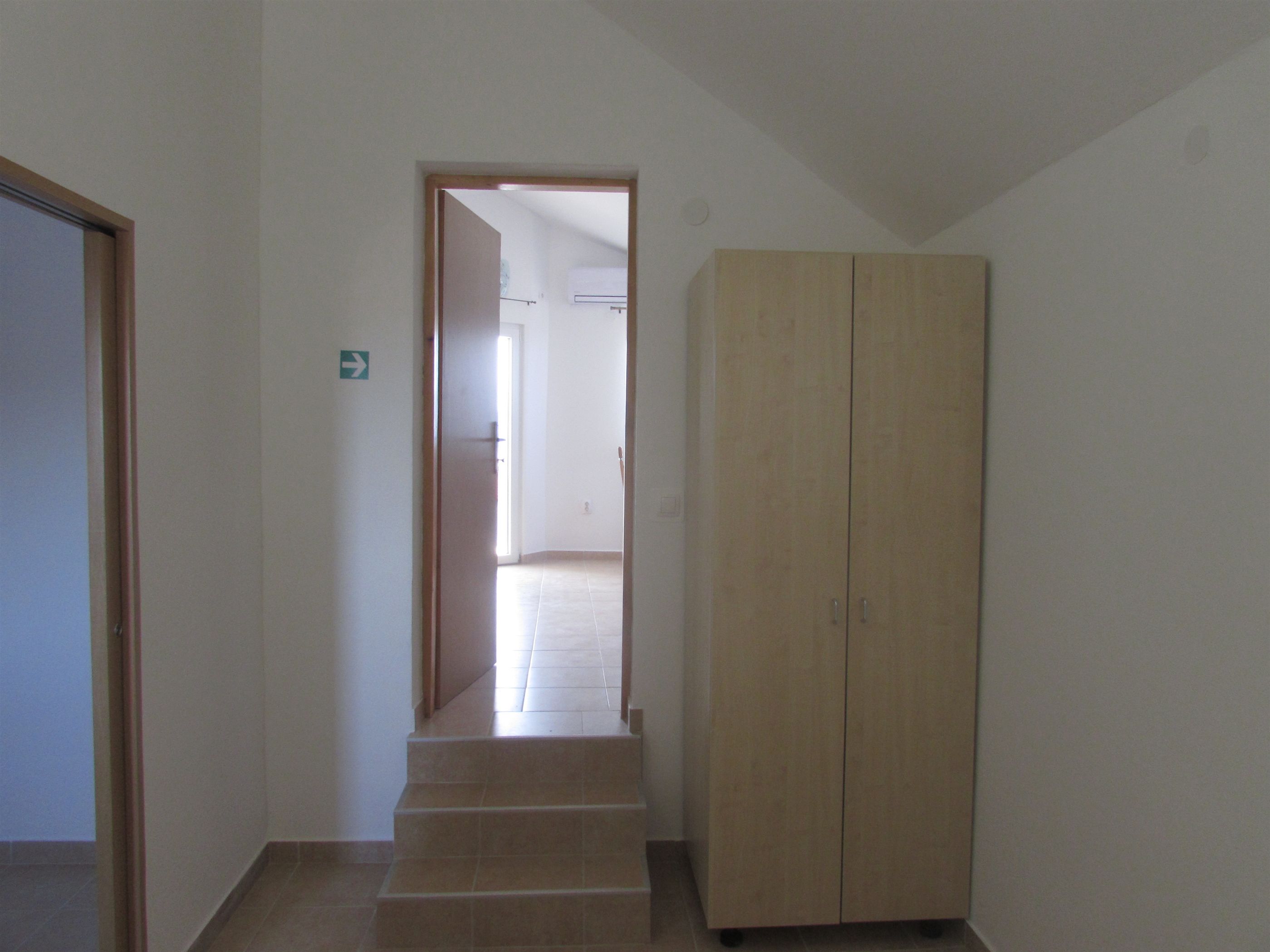 Apartments Kardaš 21751-A3