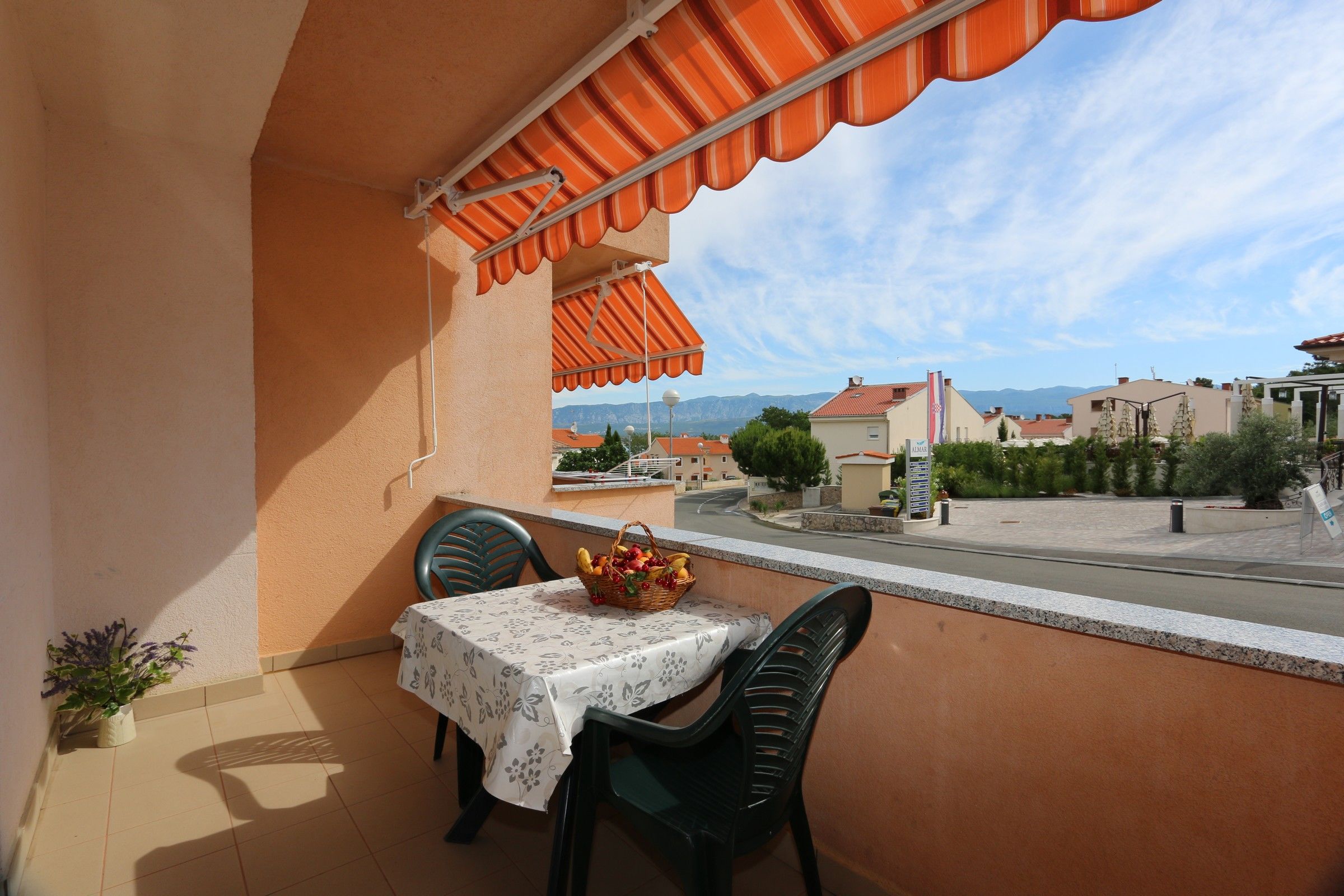 Apartments Penić 10052-A1