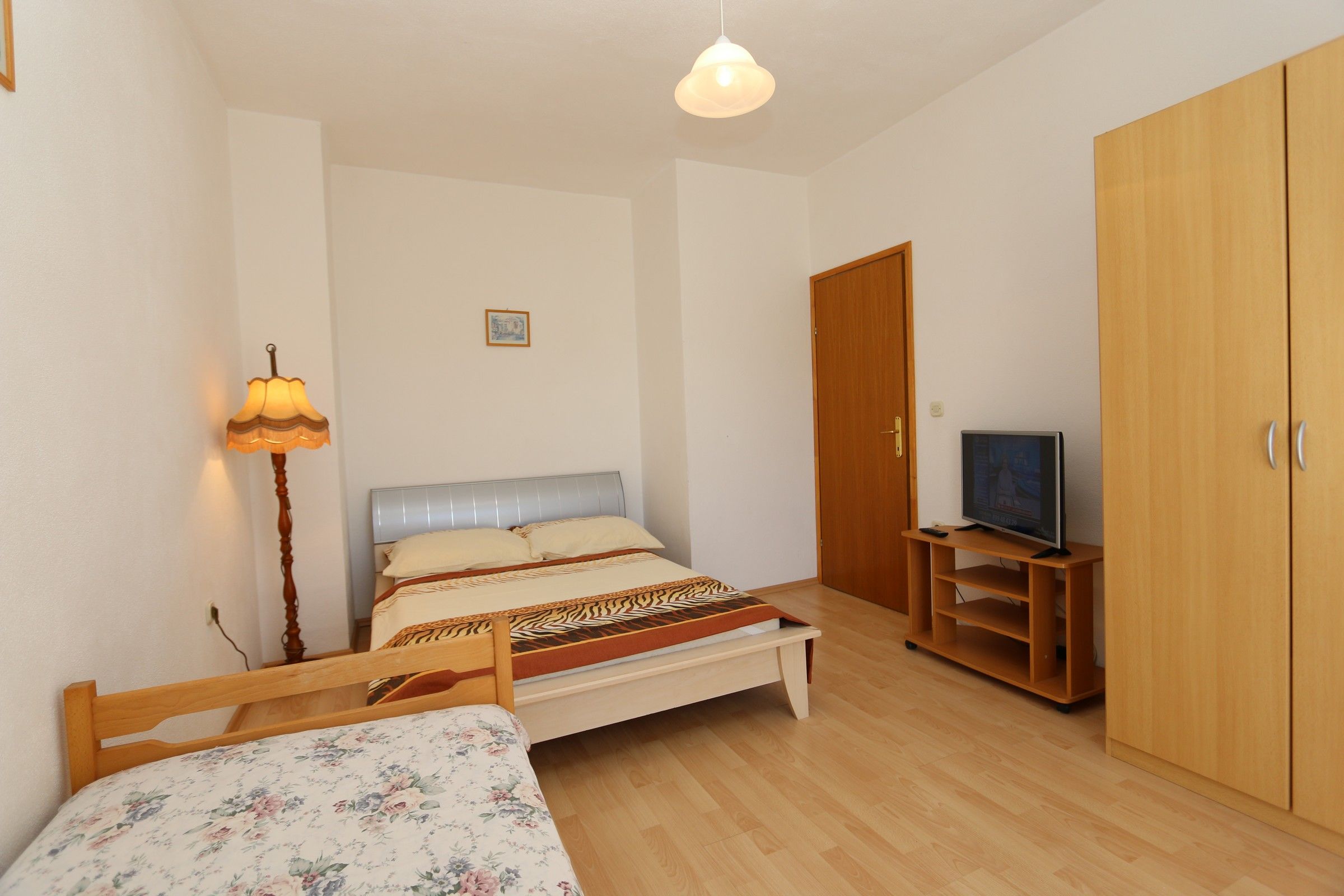 Apartments Mihalić 10070-A1