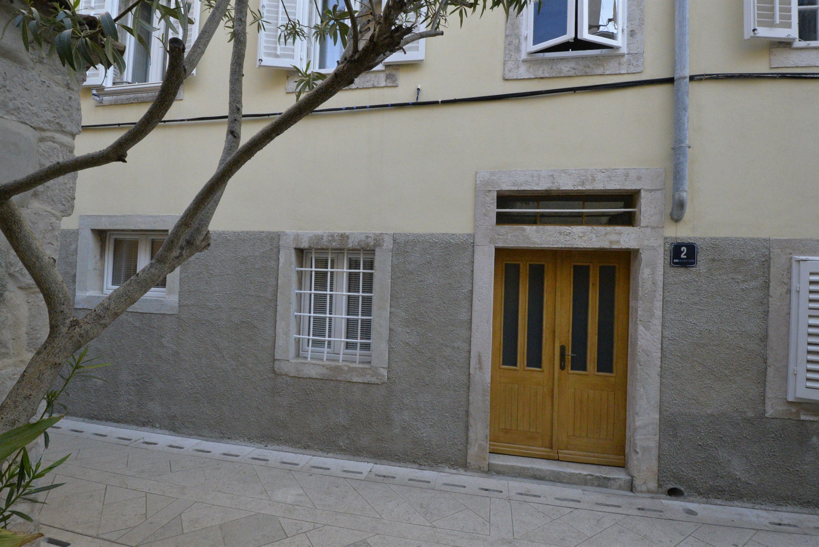 Apartment Oliva 67812-A1