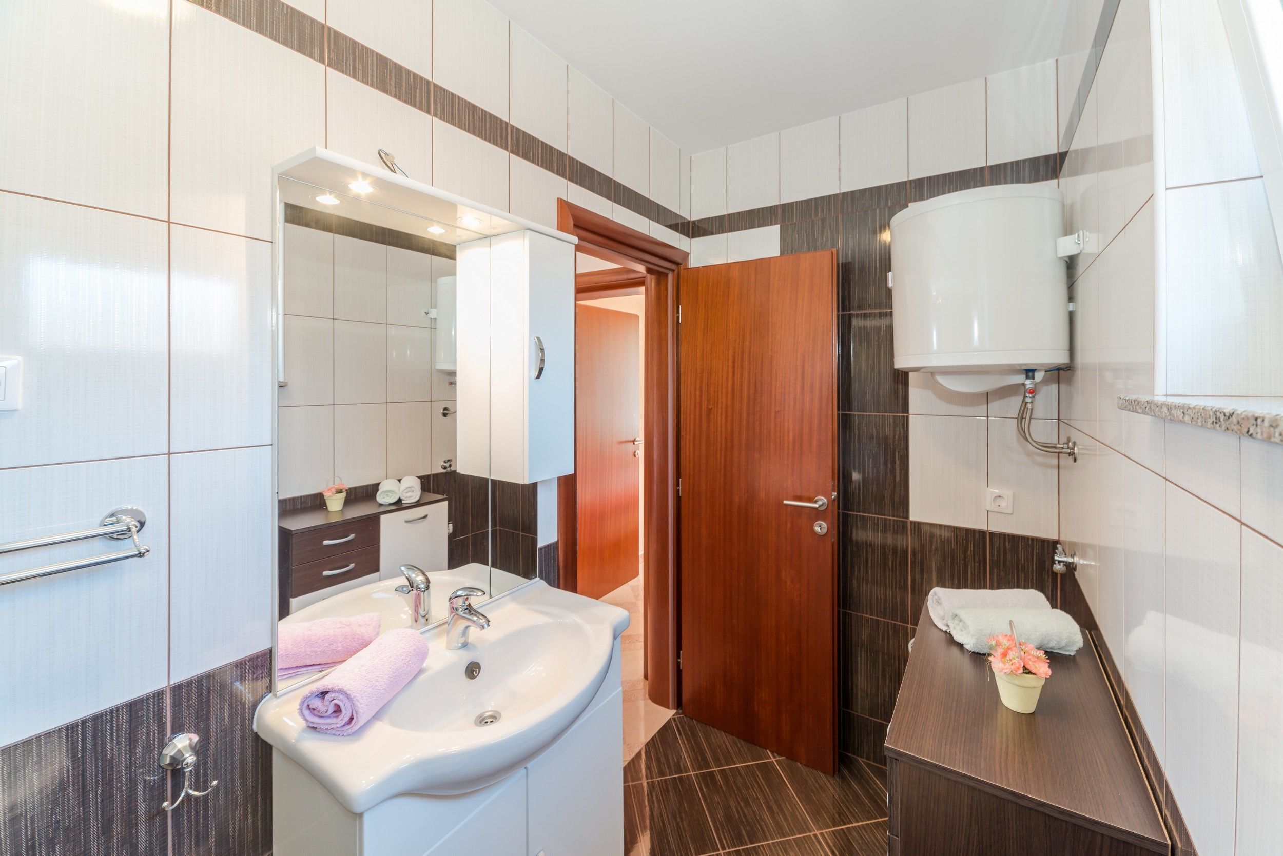 Apartments Hudic 30622-A1