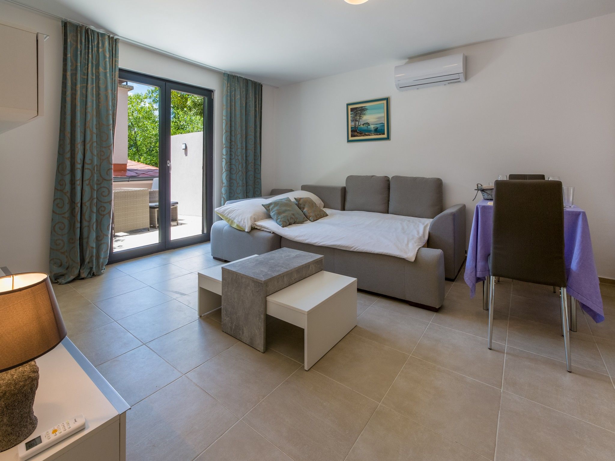 Apartments Goldy 62745-A1
