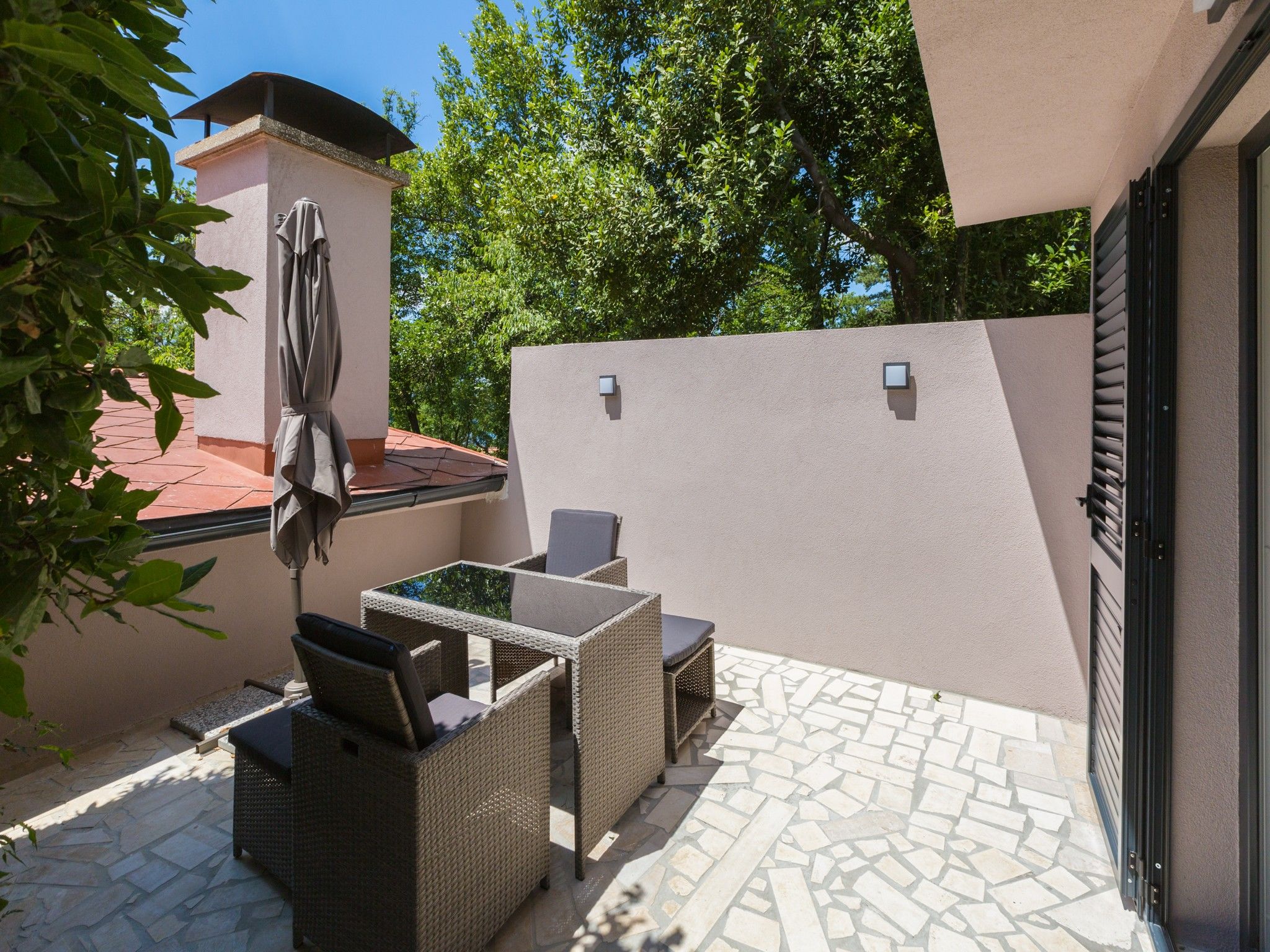 Apartments Goldy 62745-A1