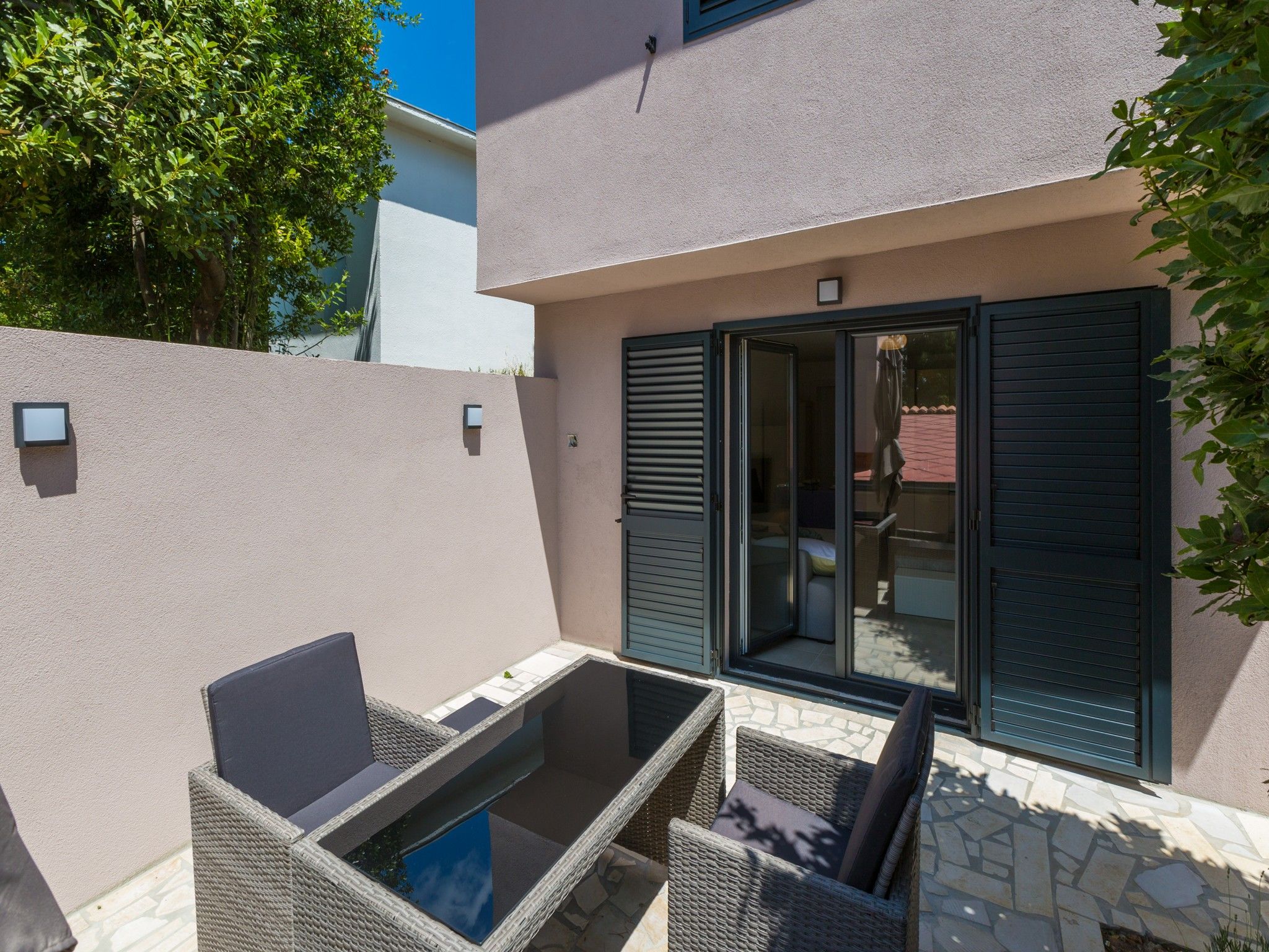 Apartments Goldy 62745-A1