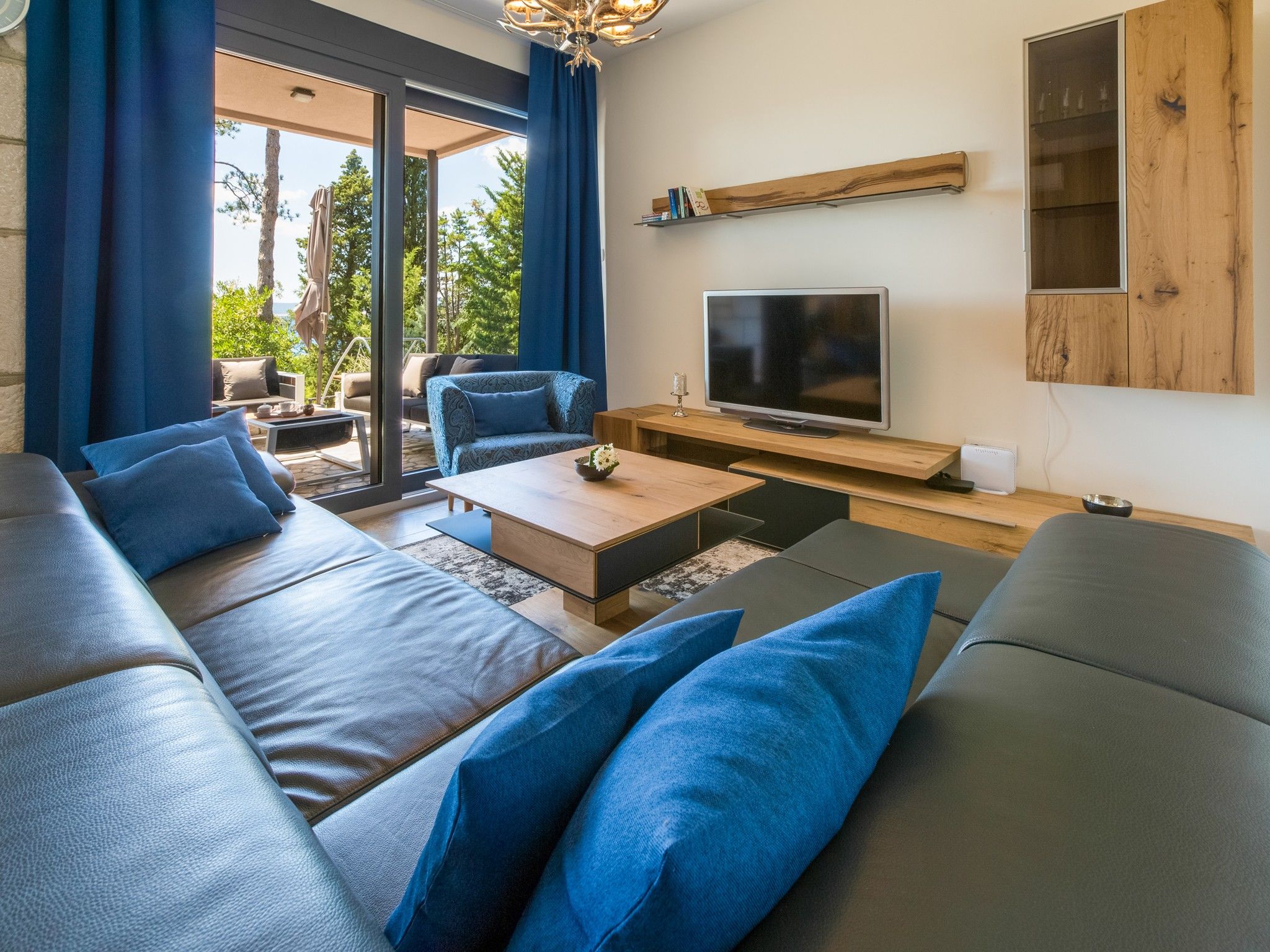 Apartments Goldy 62745-A3