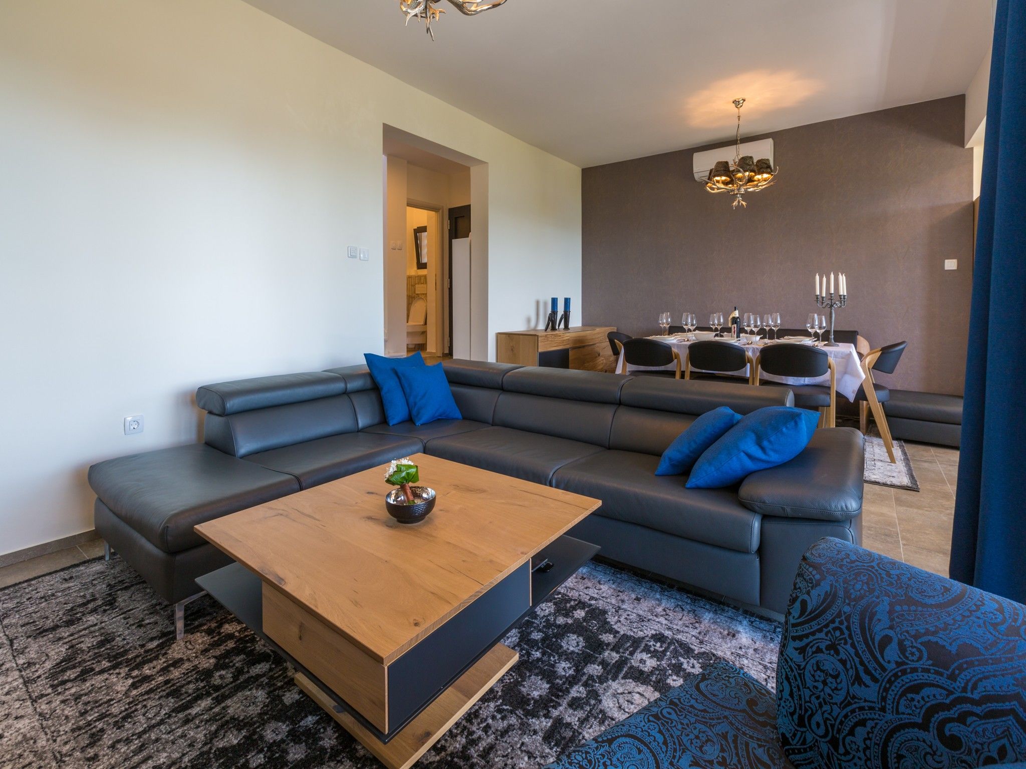 Apartments Goldy 62745-A3