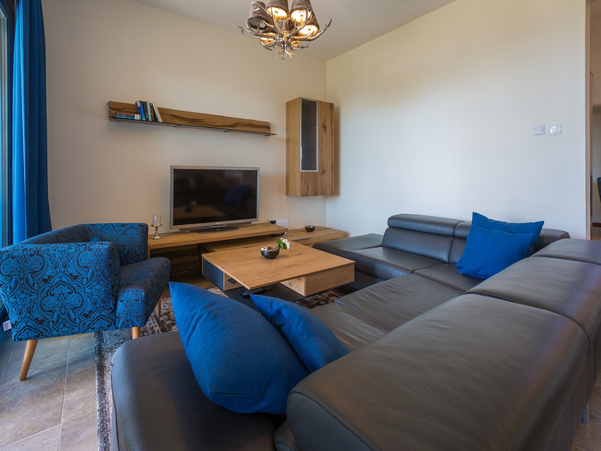 Apartments Goldy 62745-A3