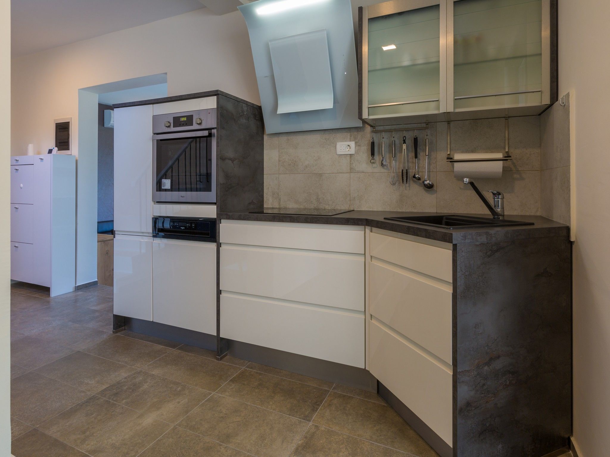 Apartments Goldy 62745-A3