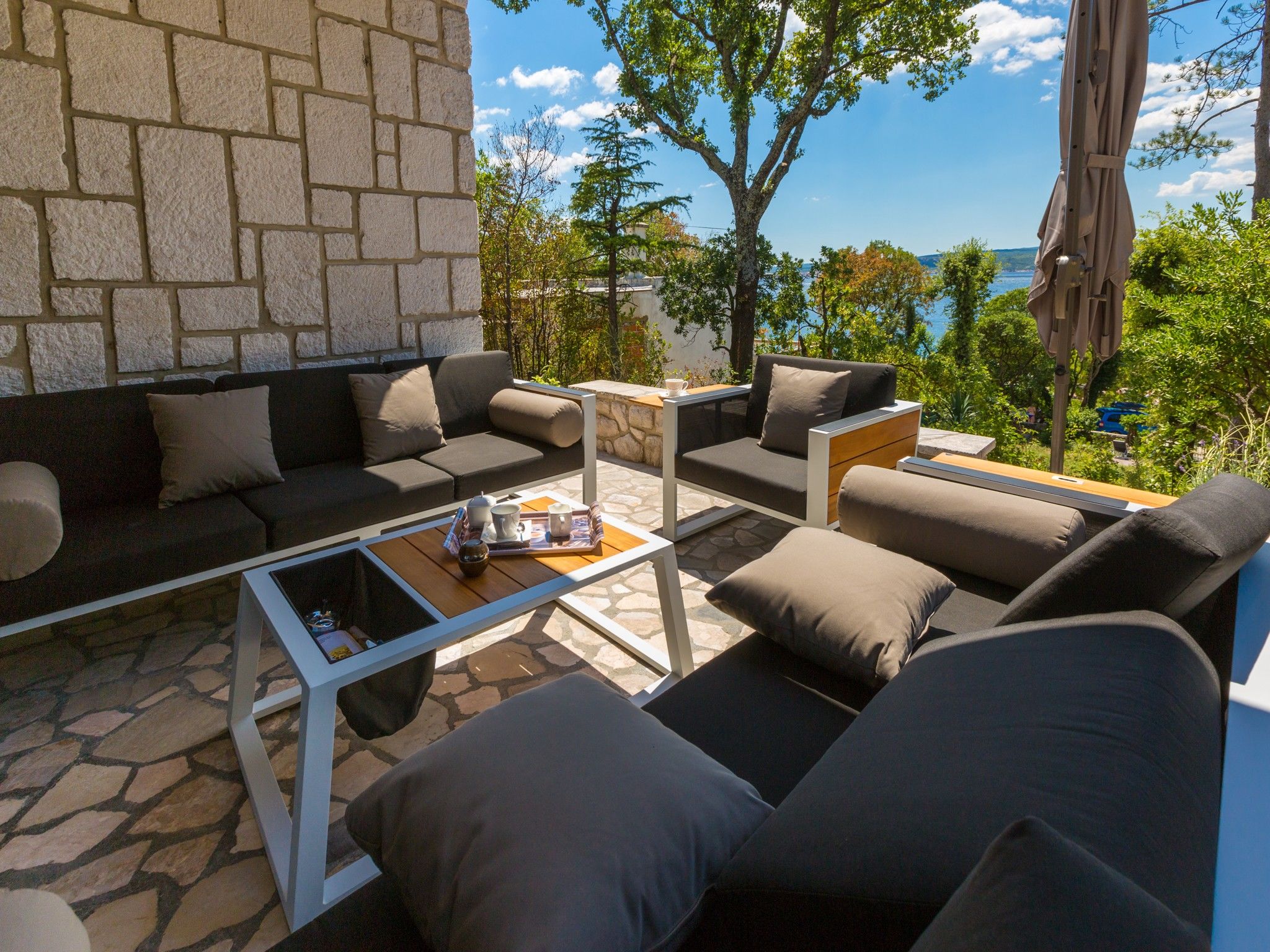 Apartments Goldy 62745-A3