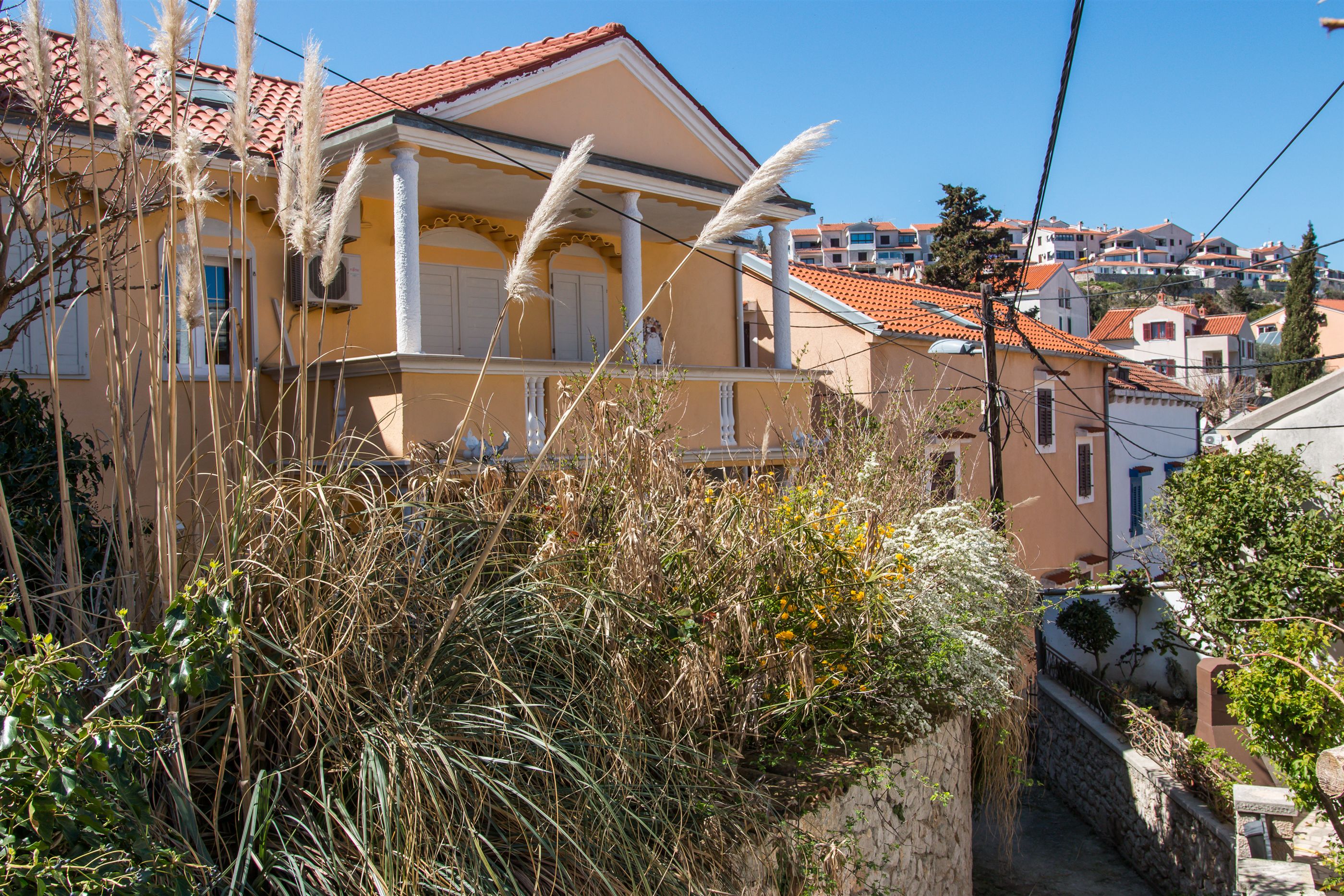 Apartments Popi 64429-A1