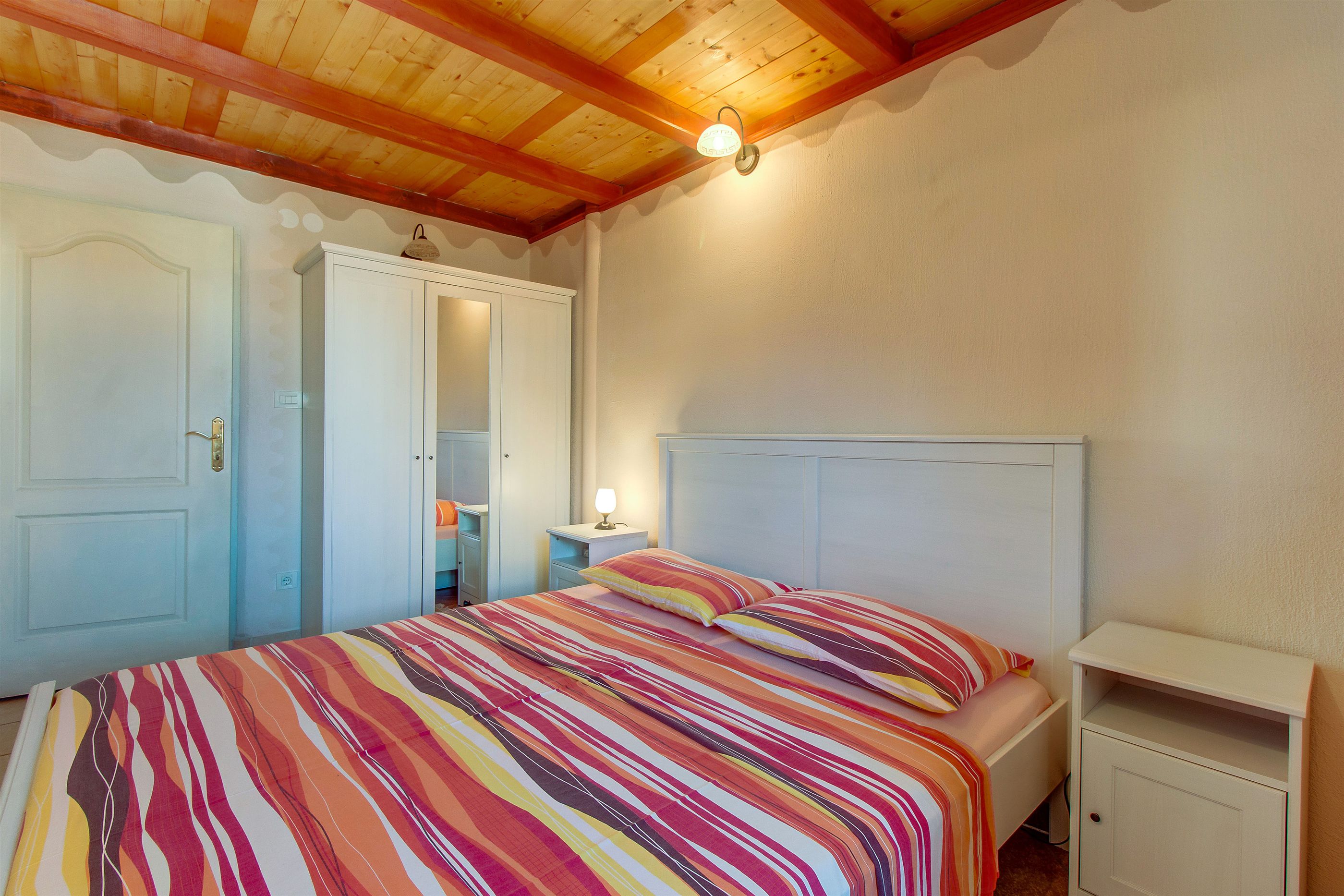 Apartments Popi 64429-A1