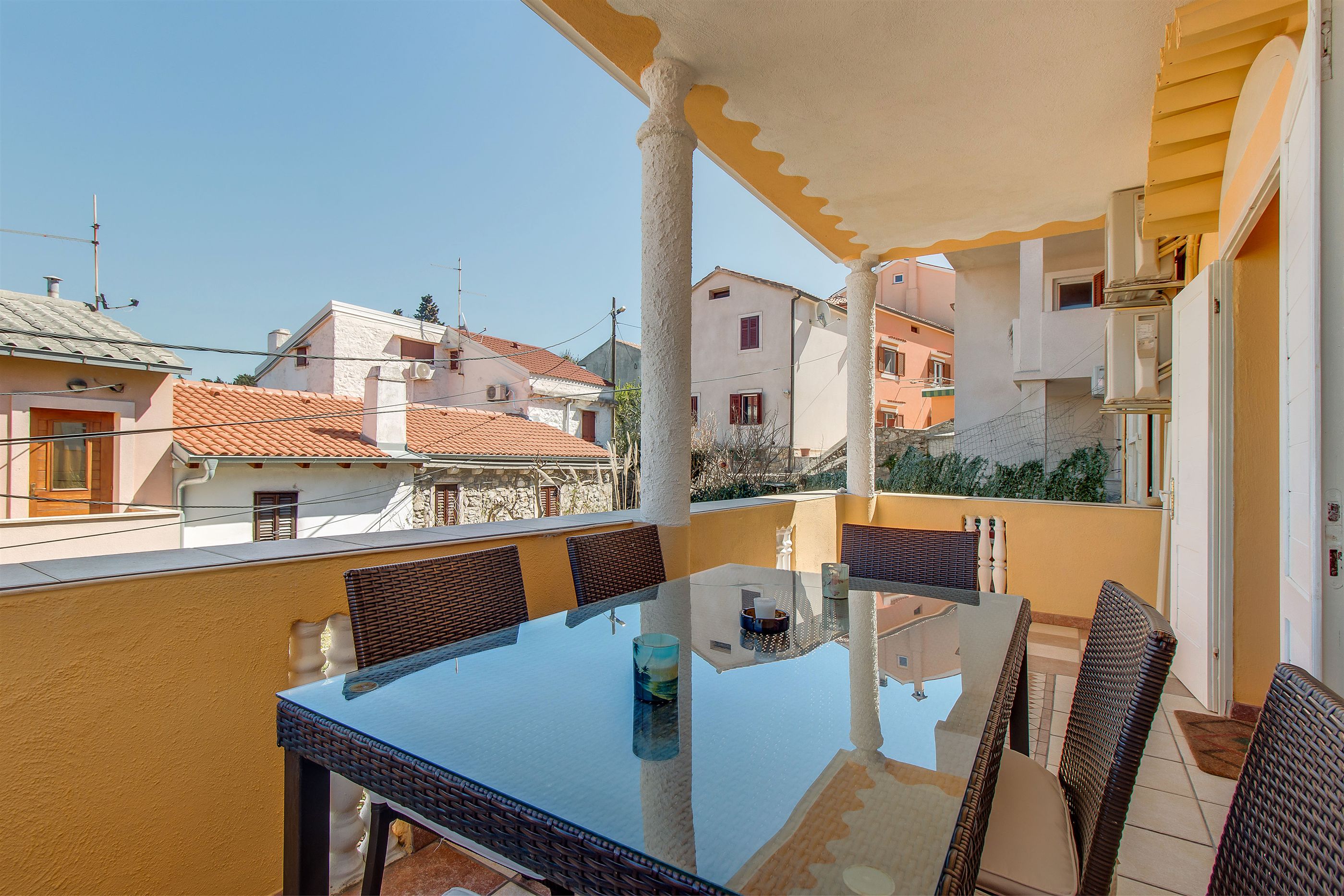 Apartments Popi 64429-A1
