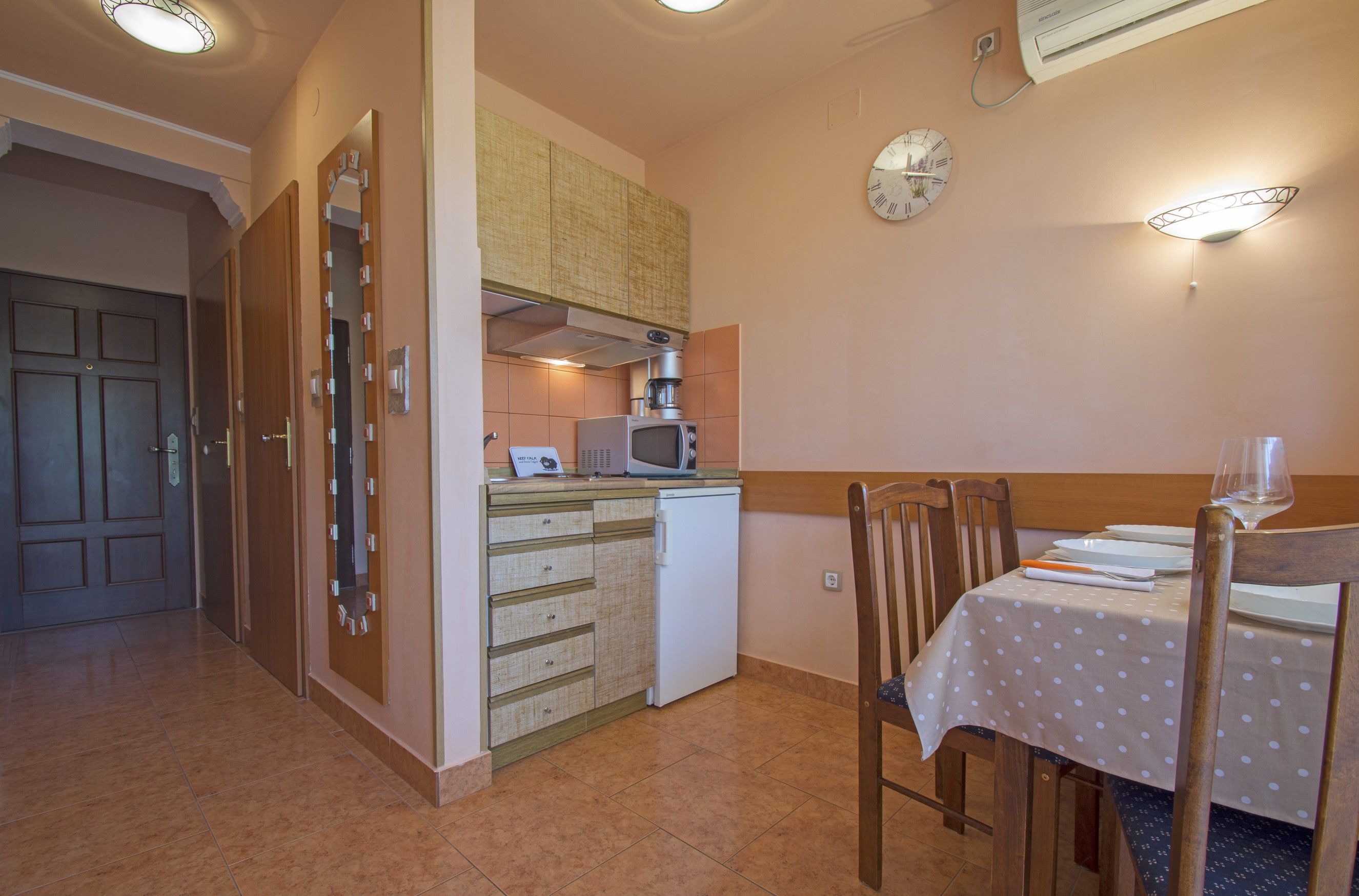 Apartments Oaza 62821-A2