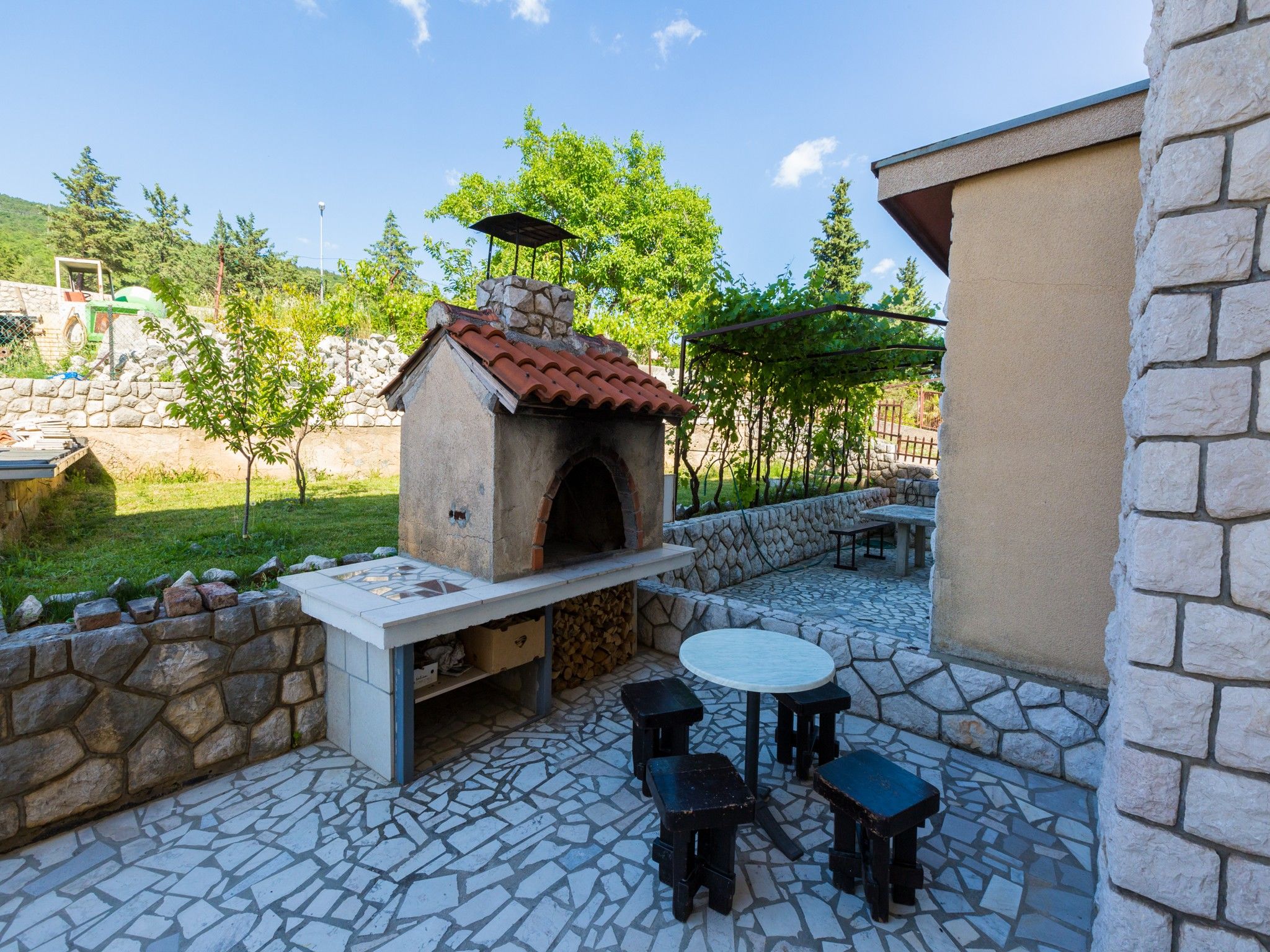 Apartments Davorka 62464-A1