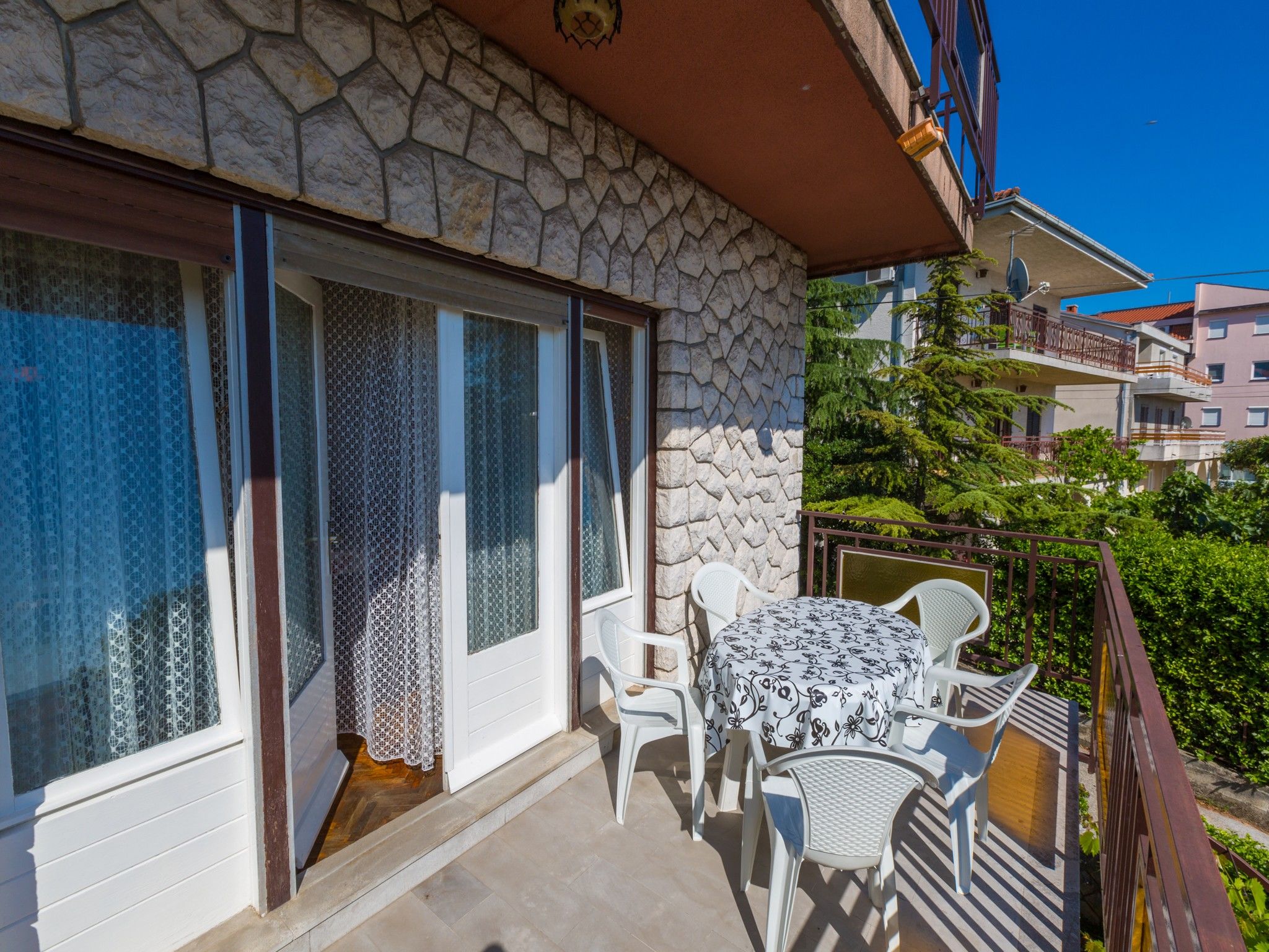 Apartments Davorka 62464-A2