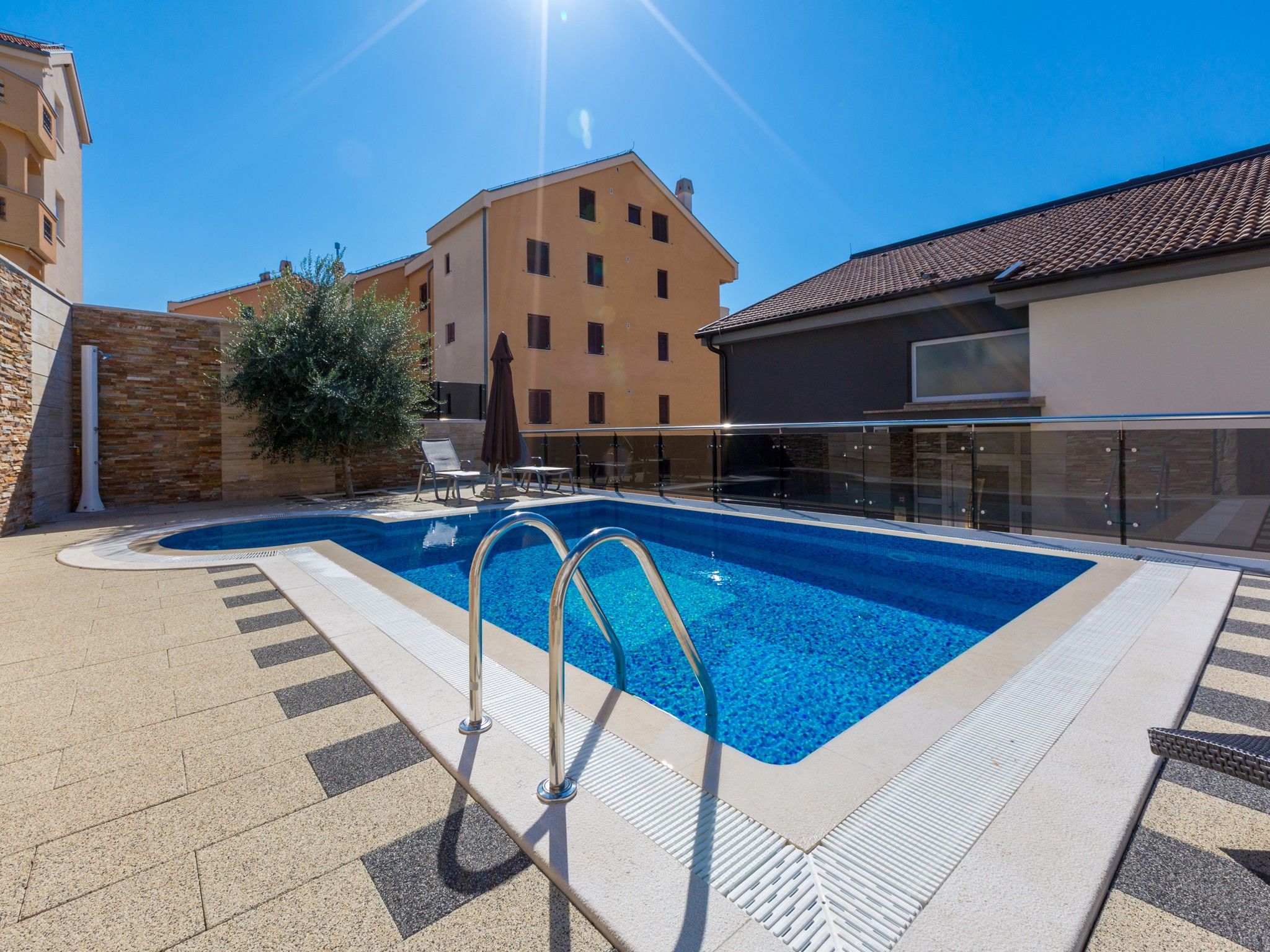 Apartments Livaja 62517-A2