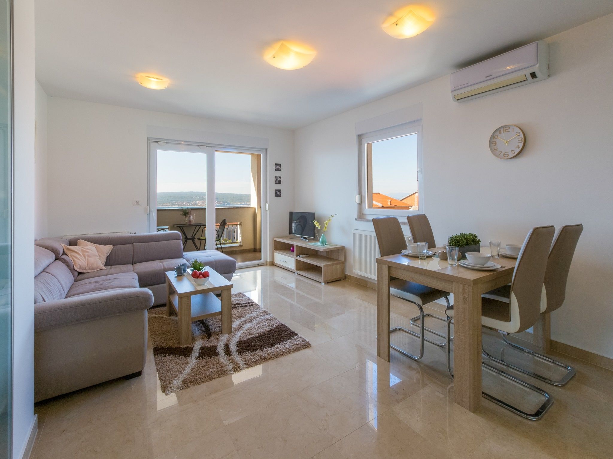 Apartments Livaja 62517-A1