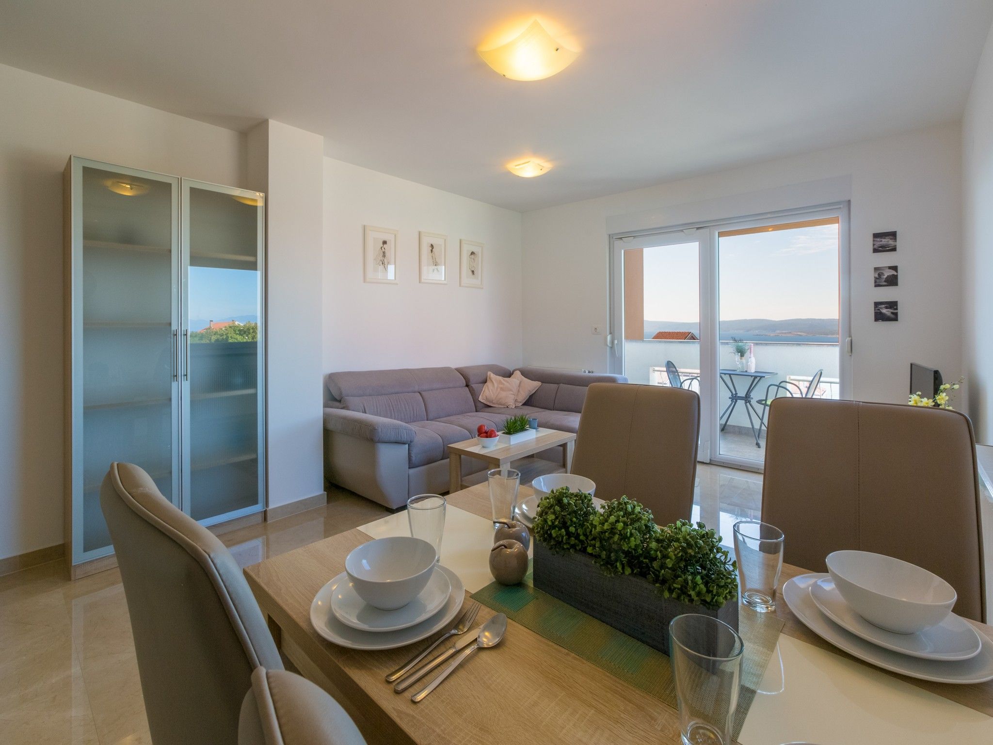 Apartments Livaja 62517-A1