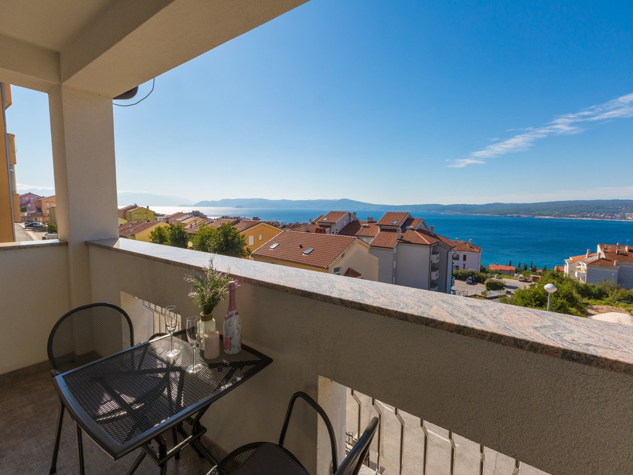 Apartments Livaja 62517-A2