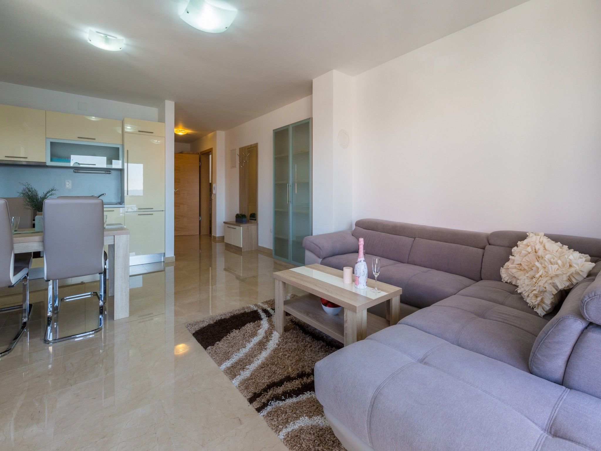 Apartments Livaja 62517-A3
