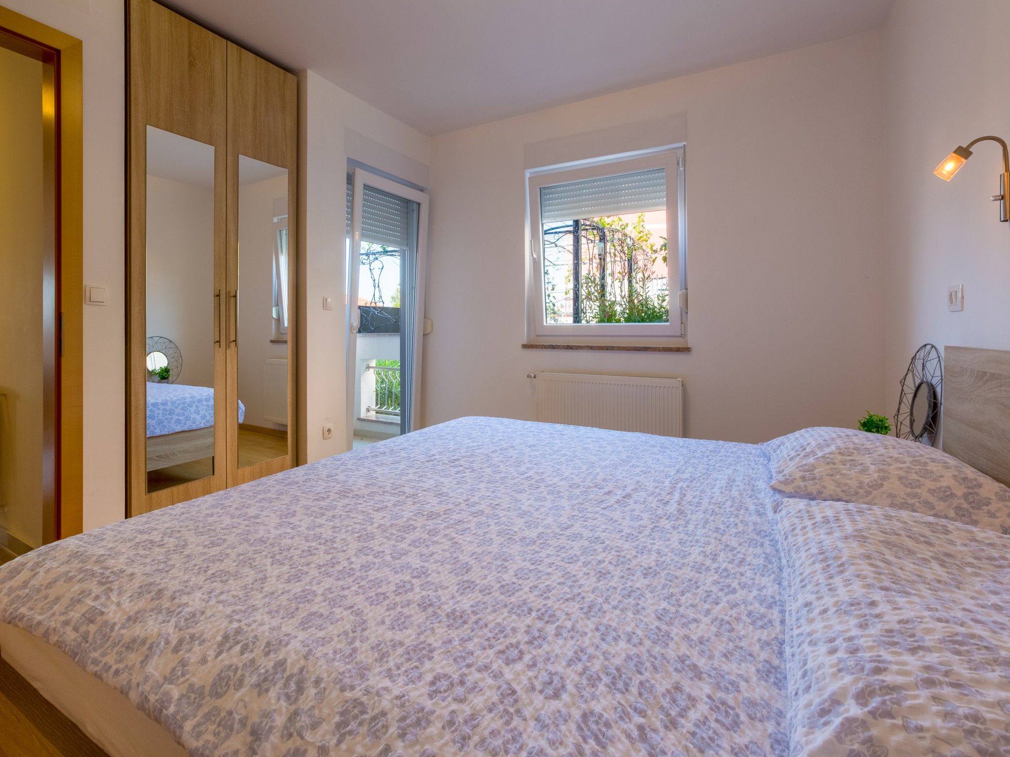 Apartments Livaja 62517-A3