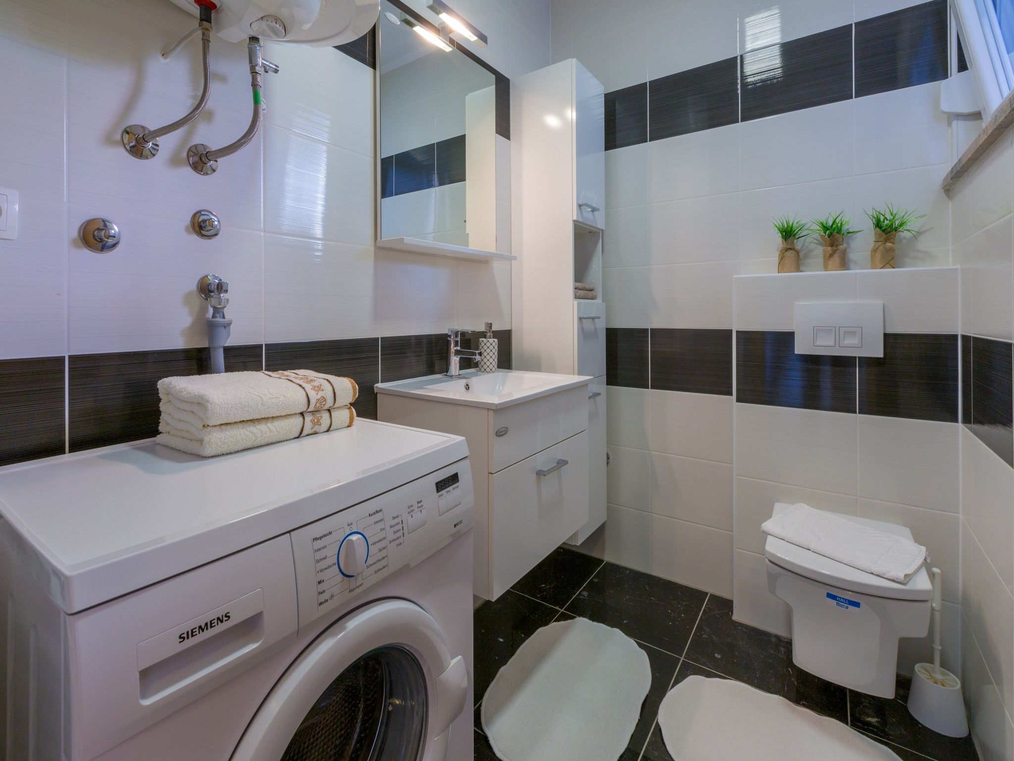 Apartments Livaja 62517-A3