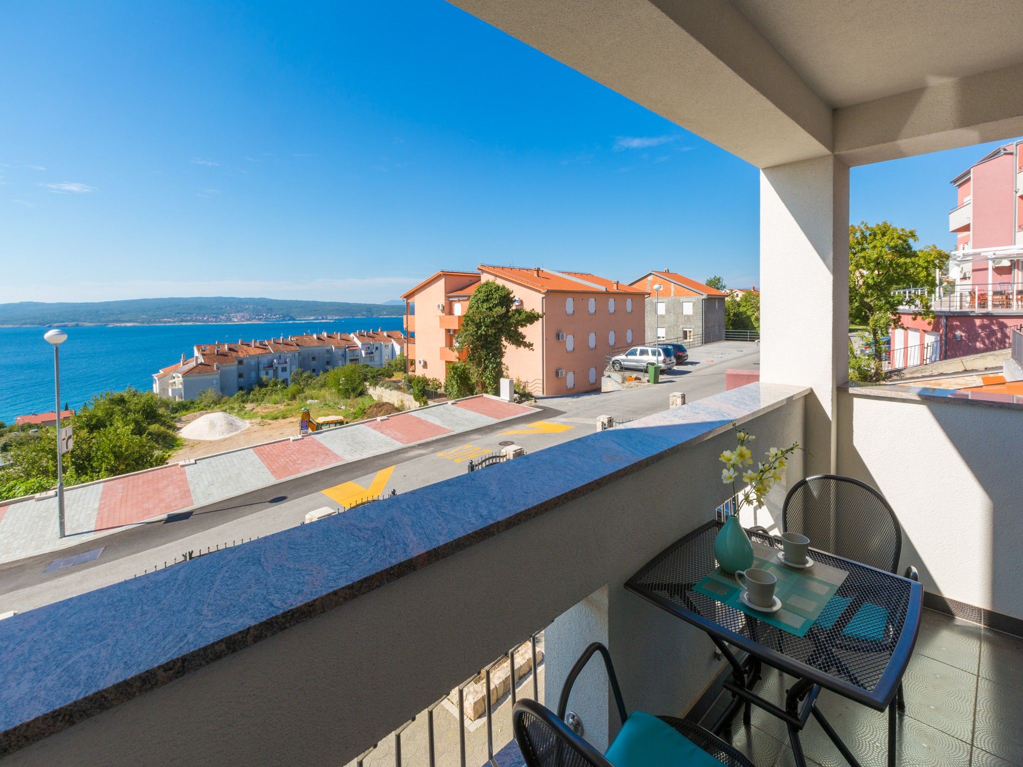 Apartments Livaja 62517-A3