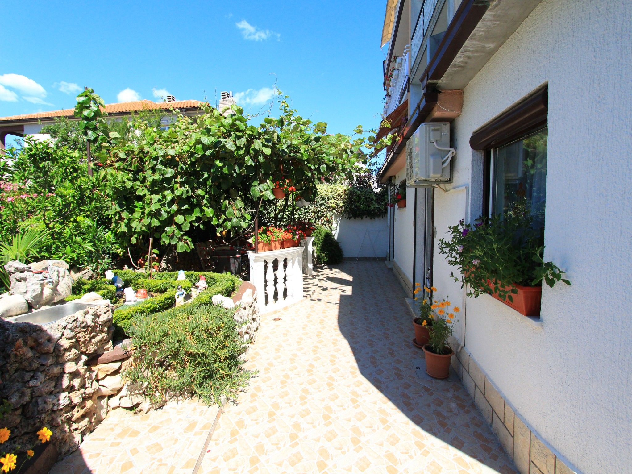 Apartment COLIC 62608-A1