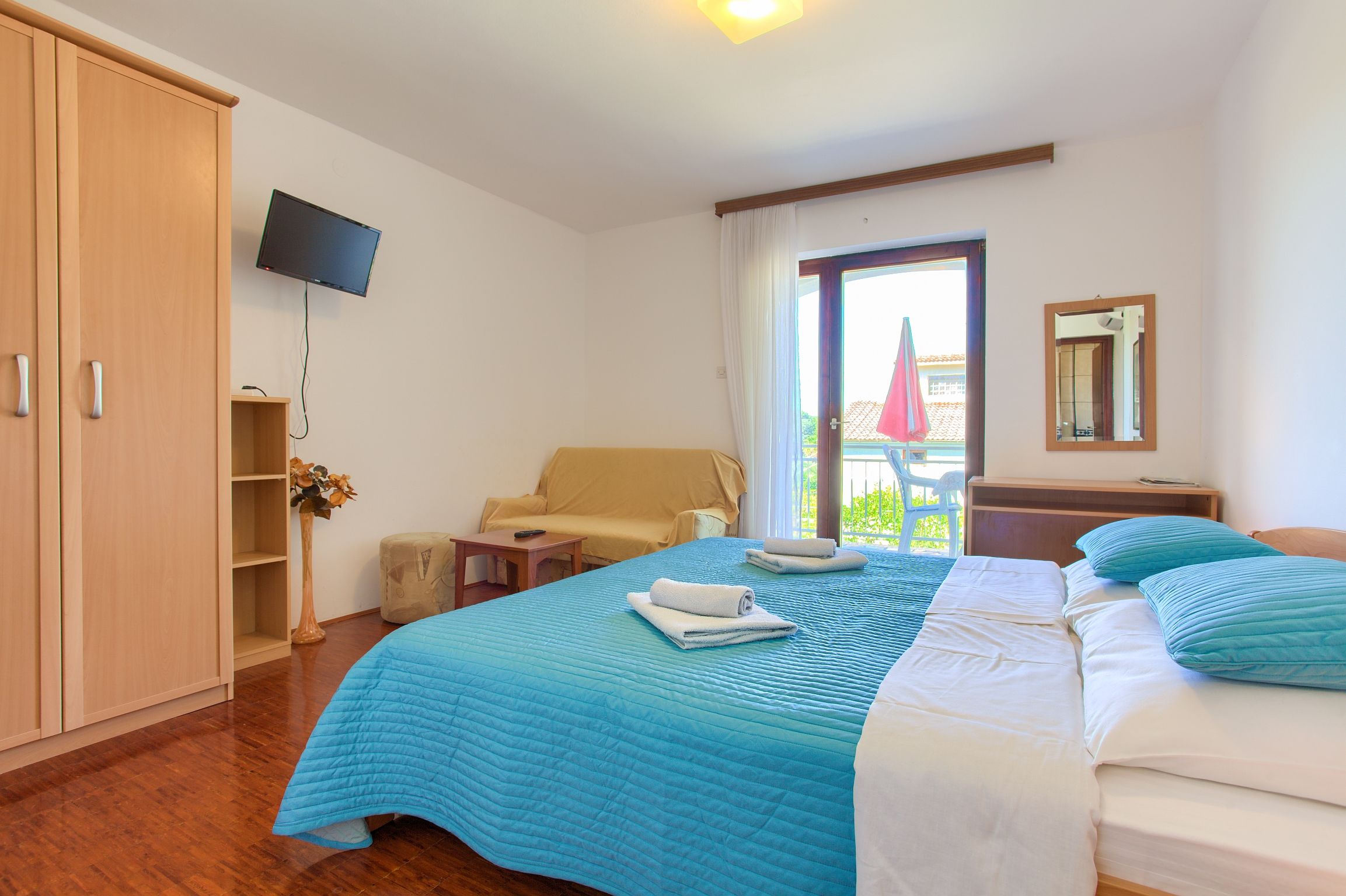 Apartments Vlatko 94098-A1