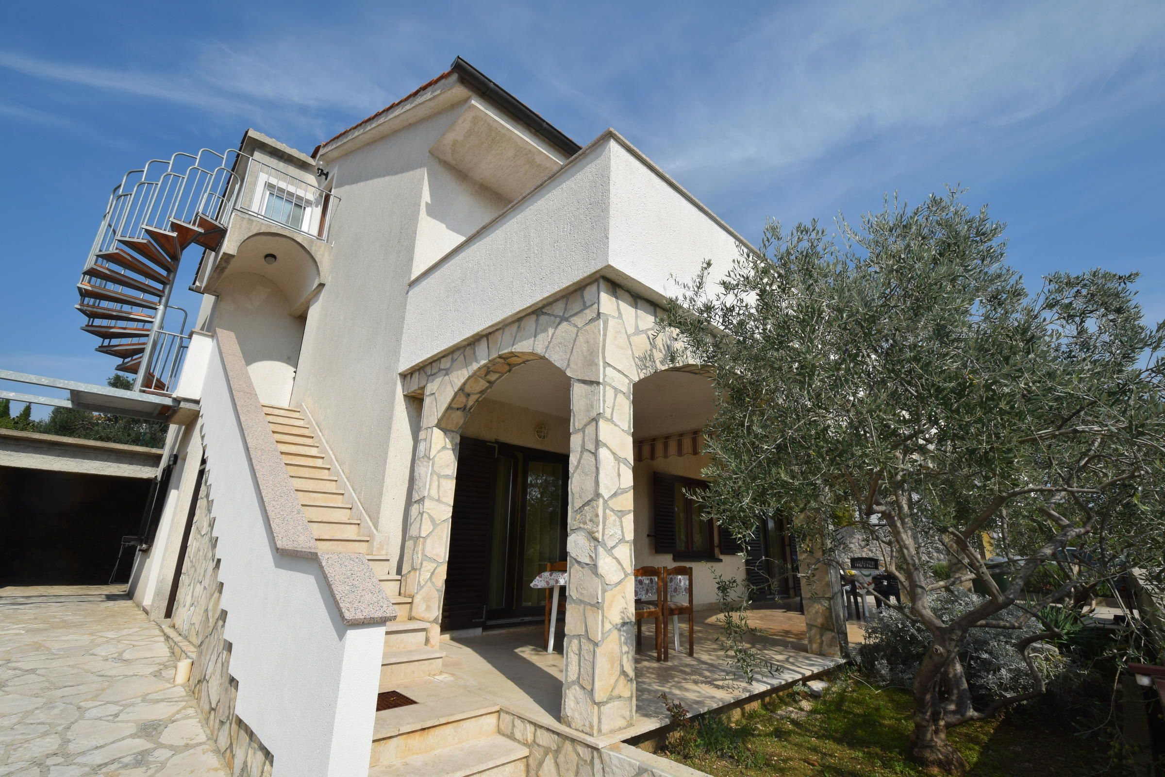 Apartments Matea 62021-A1