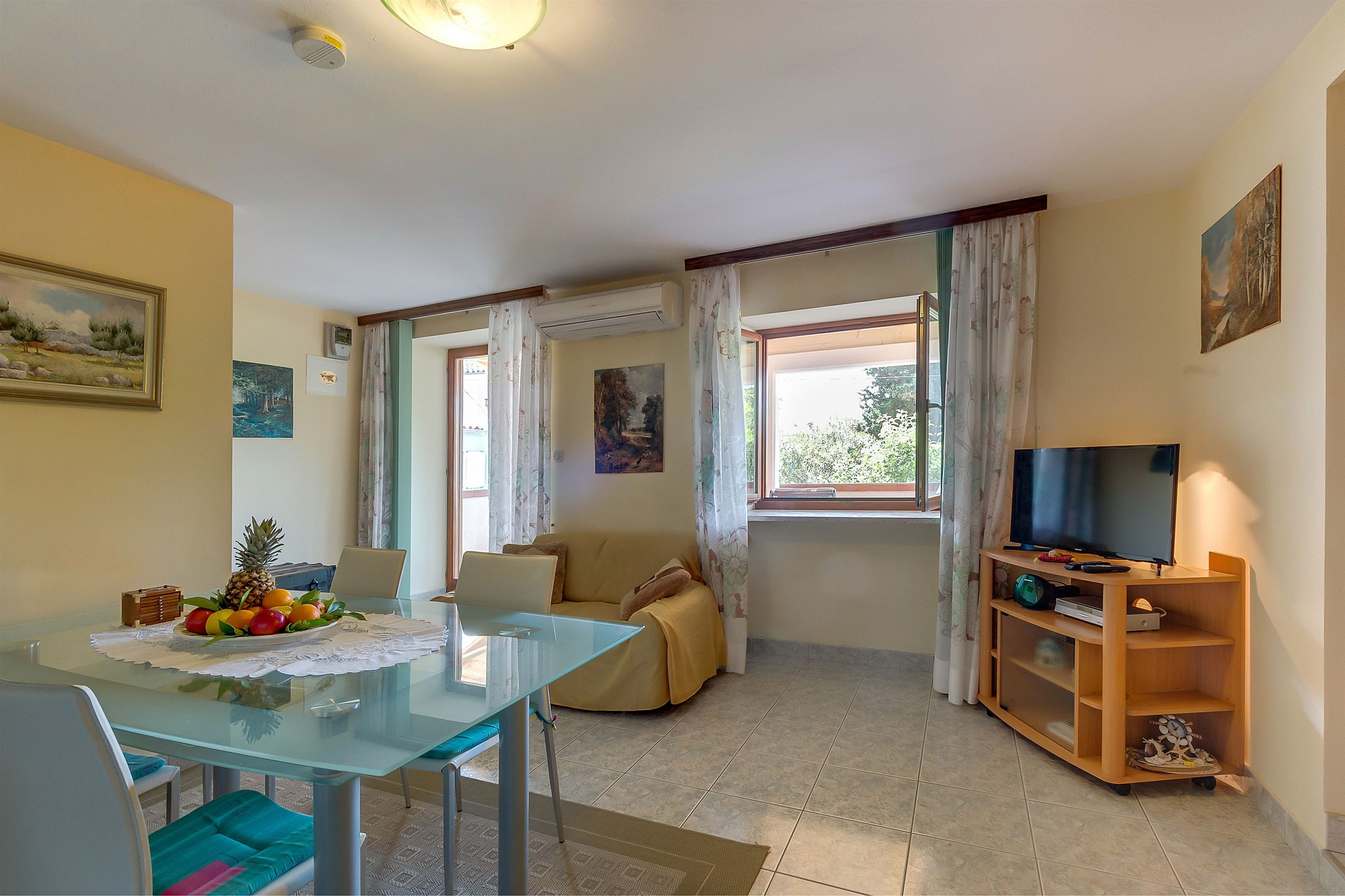 Apartments and Room Rukonić 40061-A1