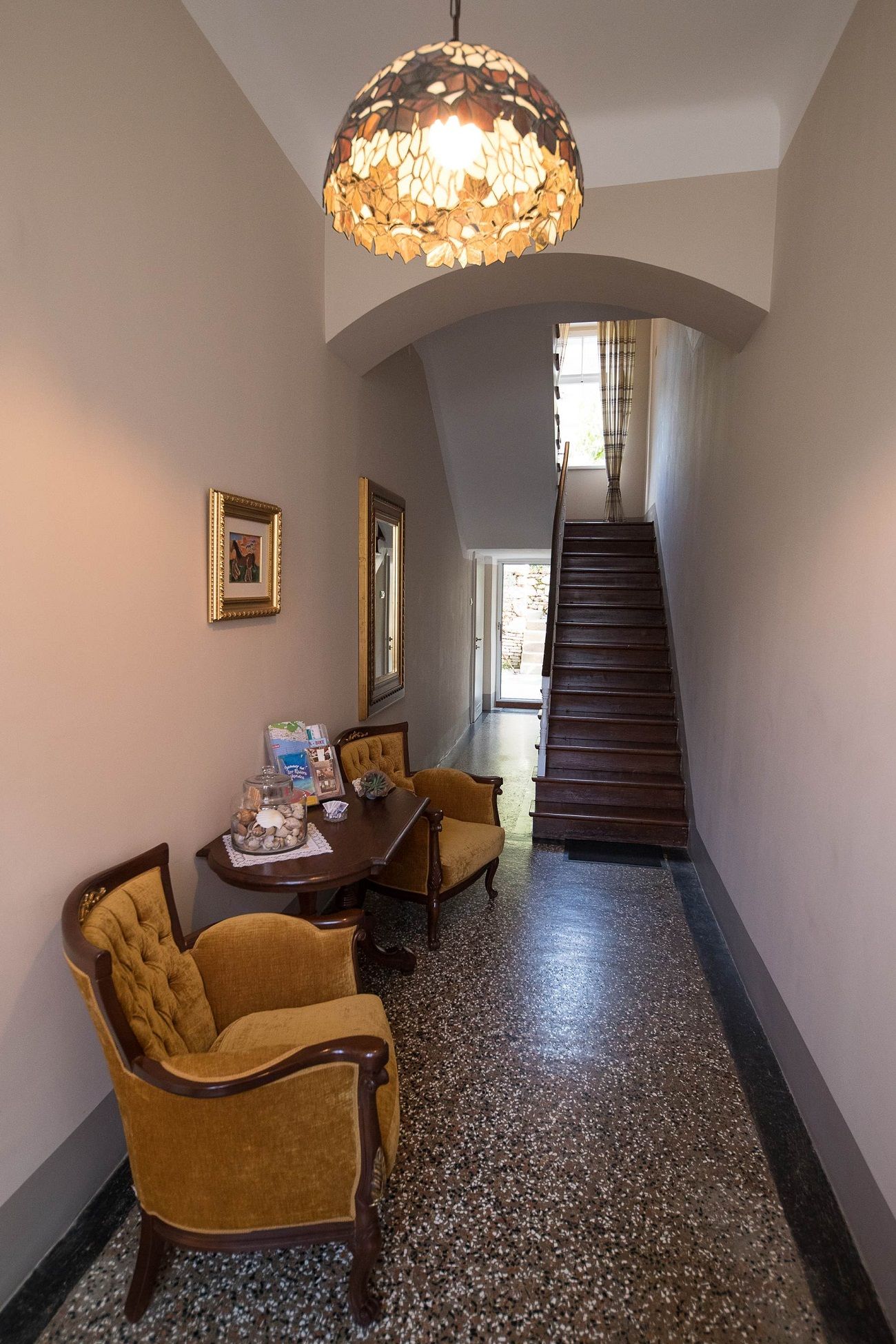 Apartments LATINO 62687-A1