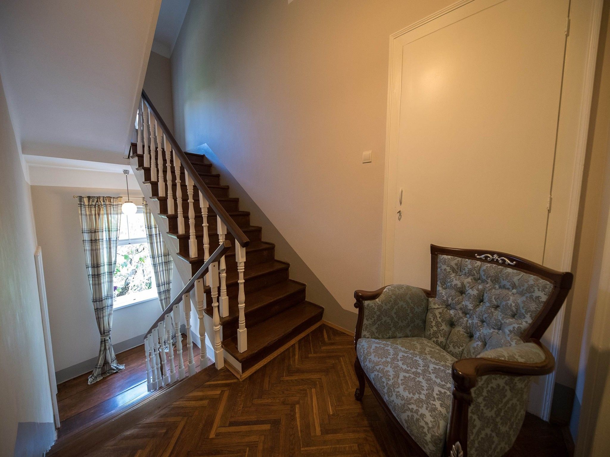 Apartments LATINO 62687-A1