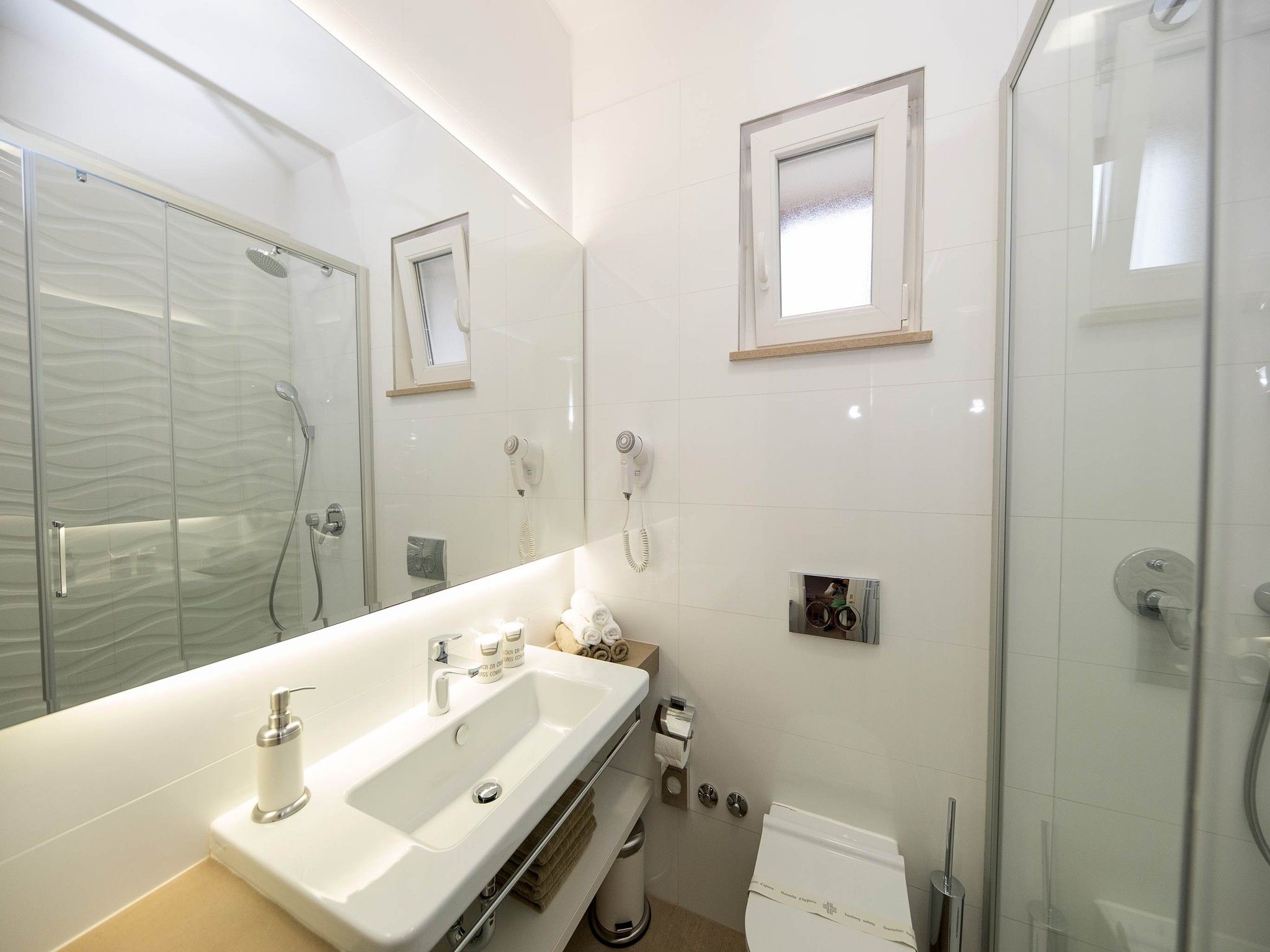 Apartments LATINO 62687-A1