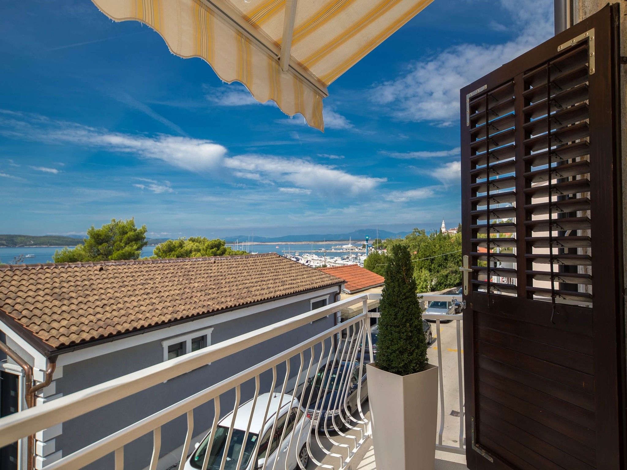 Apartments LATINO 62687-A2